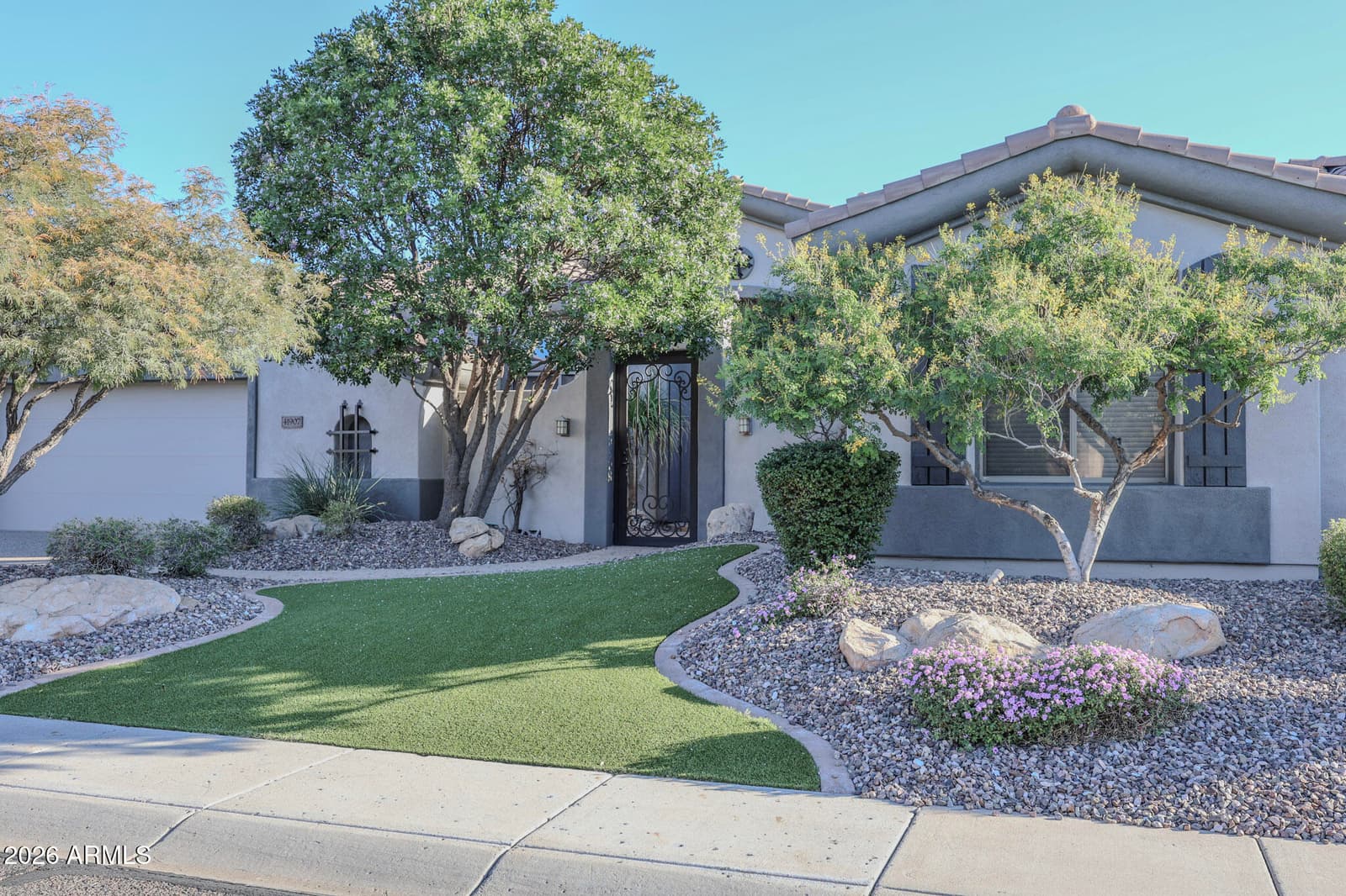 41907 N MOSS SPRINGS Road, Anthem, AZ 85086 — photo 42 of 86