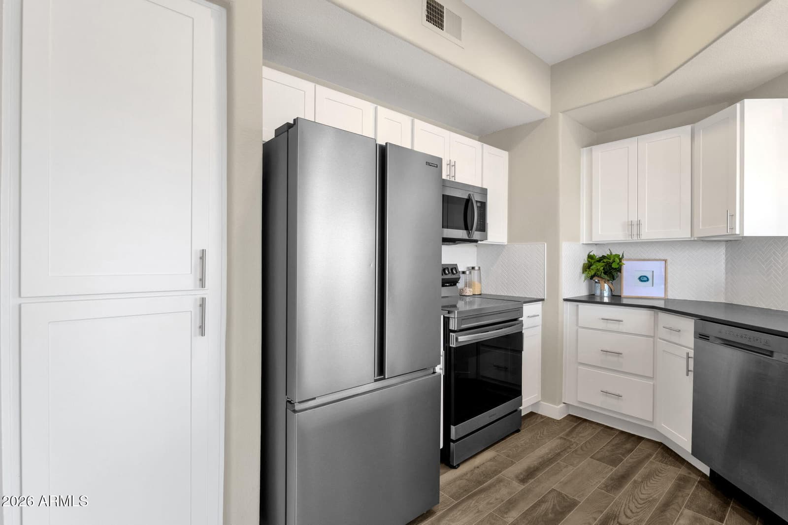 13700 N FOUNTAIN HILLS Boulevard 255, Fountain Hills, AZ 85268 — photo 10 of 30