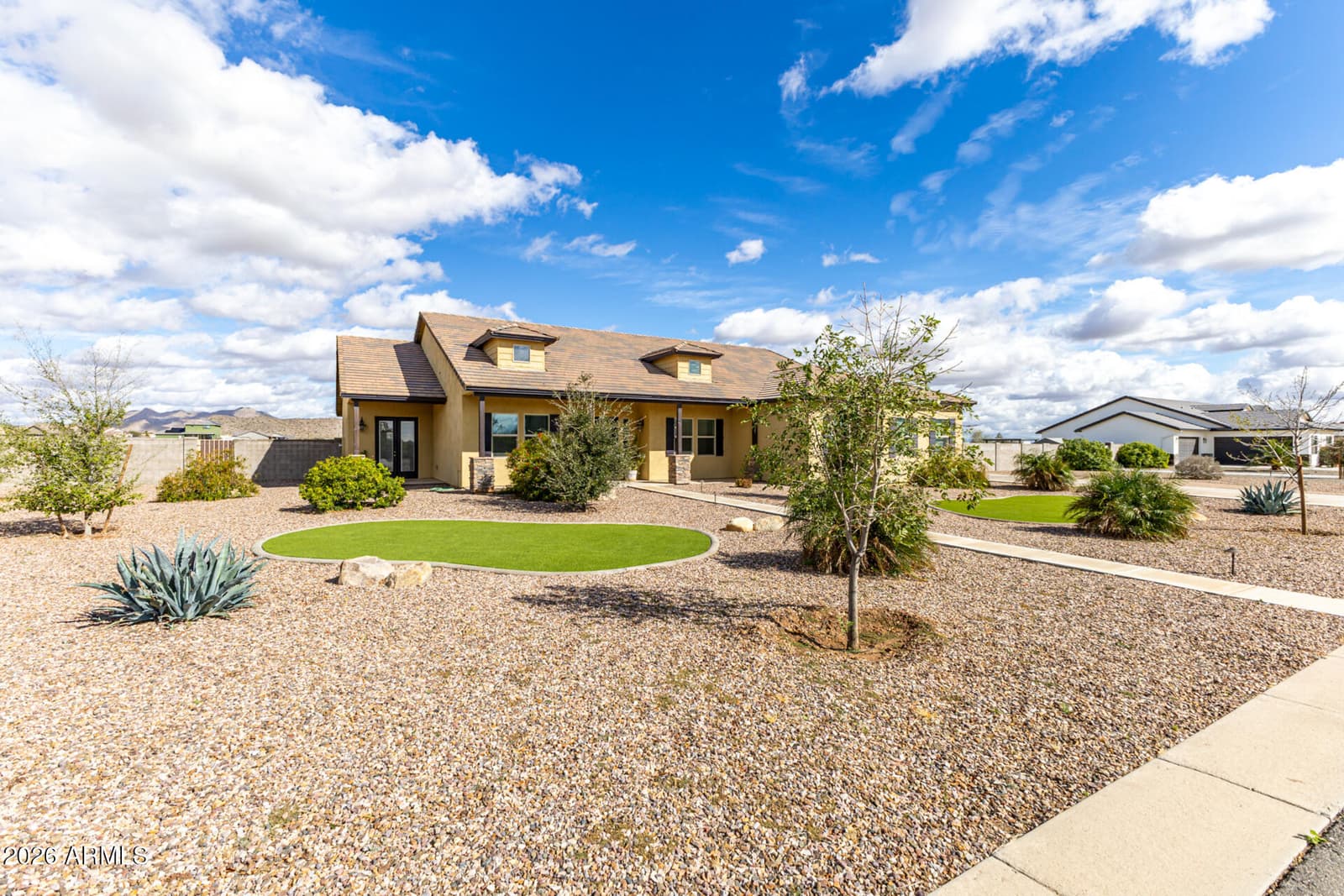 9110 W GARNET MOUNTAIN Drive, Casa Grande, AZ 85194 — photo 5 of 46