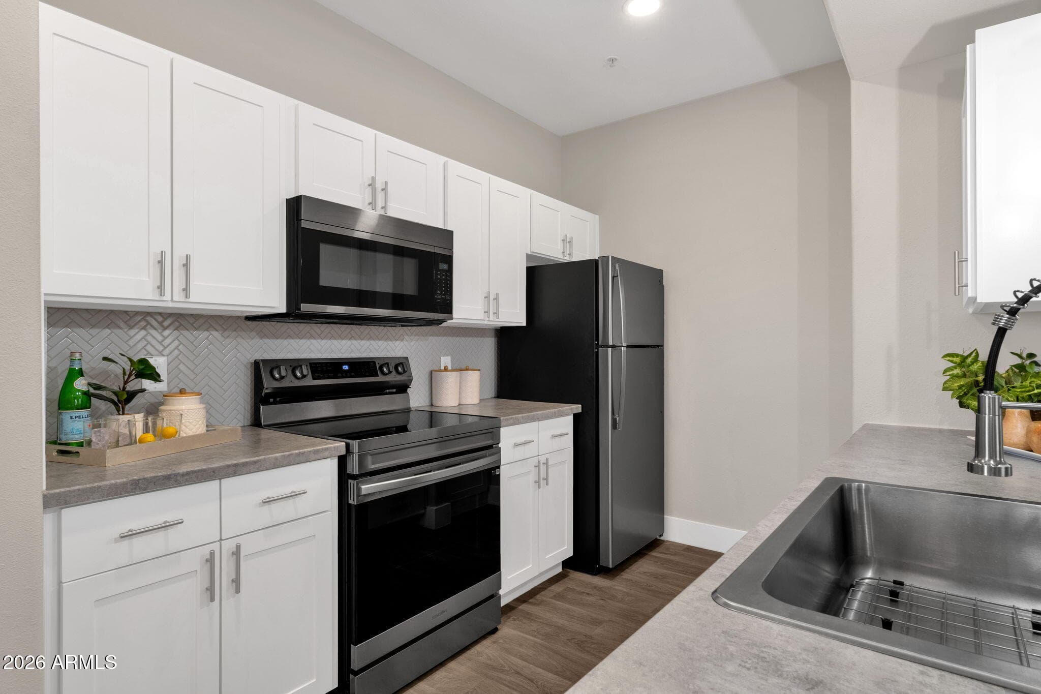 13700 N FOUNTAIN HILLS Boulevard 212, Fountain Hills, AZ 85268 — photo 5 of 32