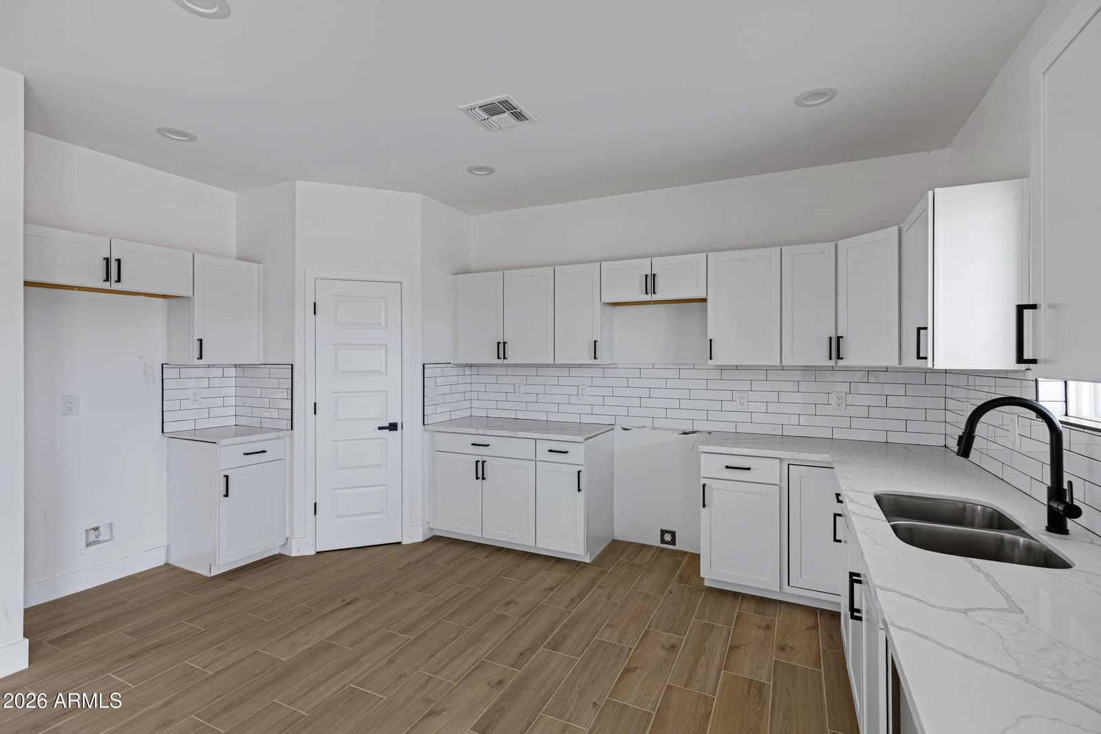3237 N 374TH Avenue, Tonopah, AZ 85354 — photo 11 of 31