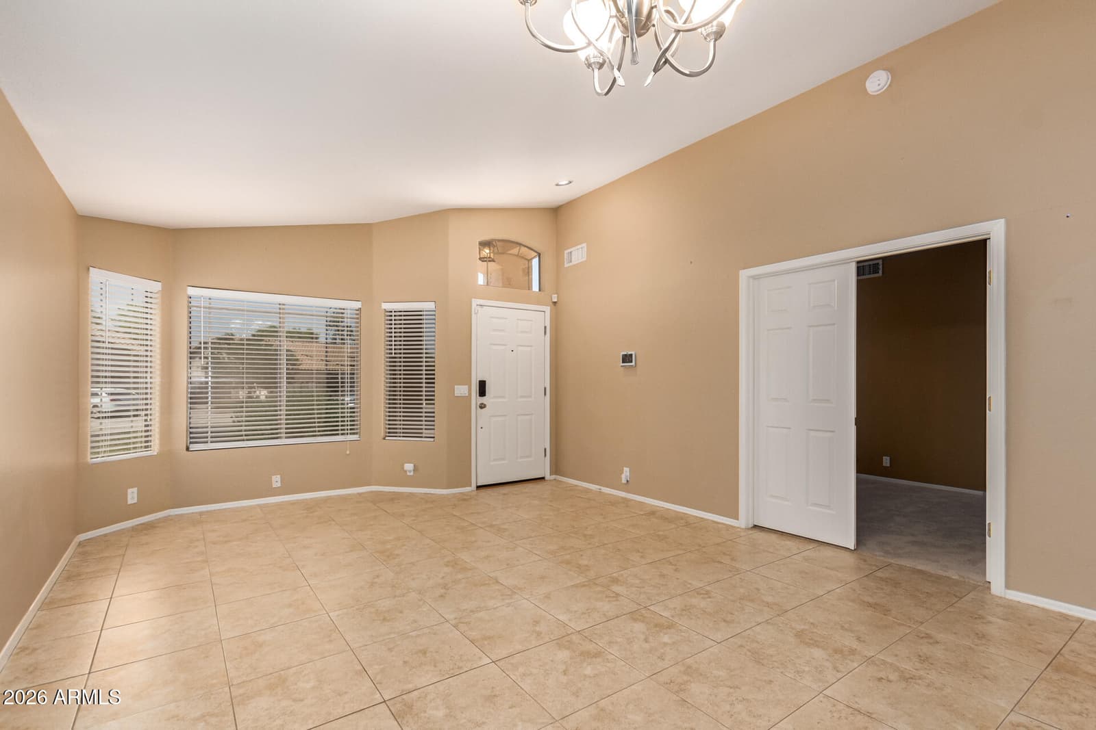 8364 W STELLA Way, Glendale, AZ 85305 — photo 8 of 43