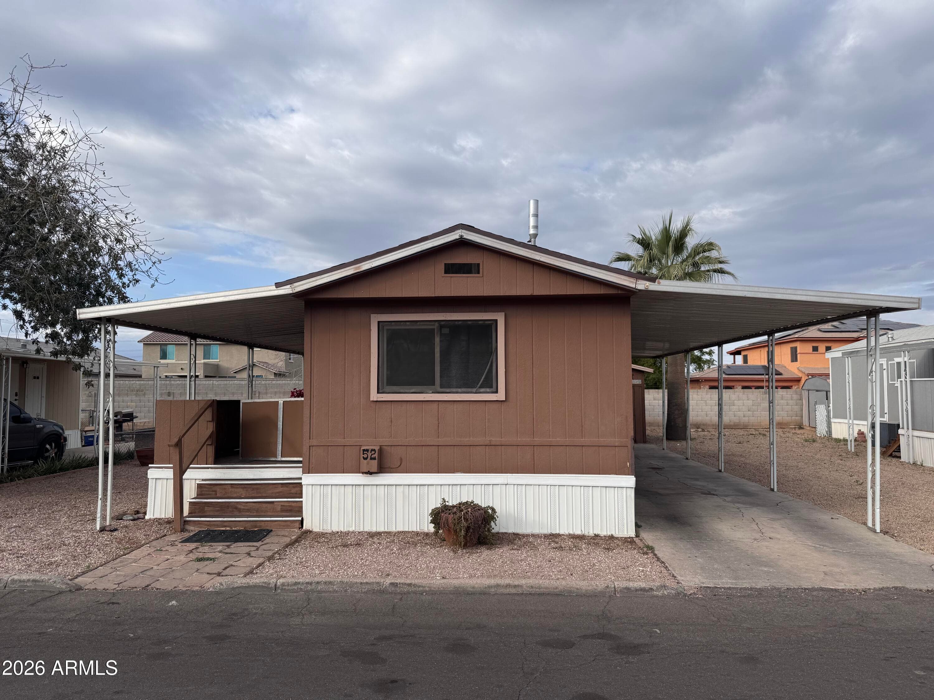 8601 N 71st Avenue 52, Glendale, AZ 85301 — photo 1 of 22