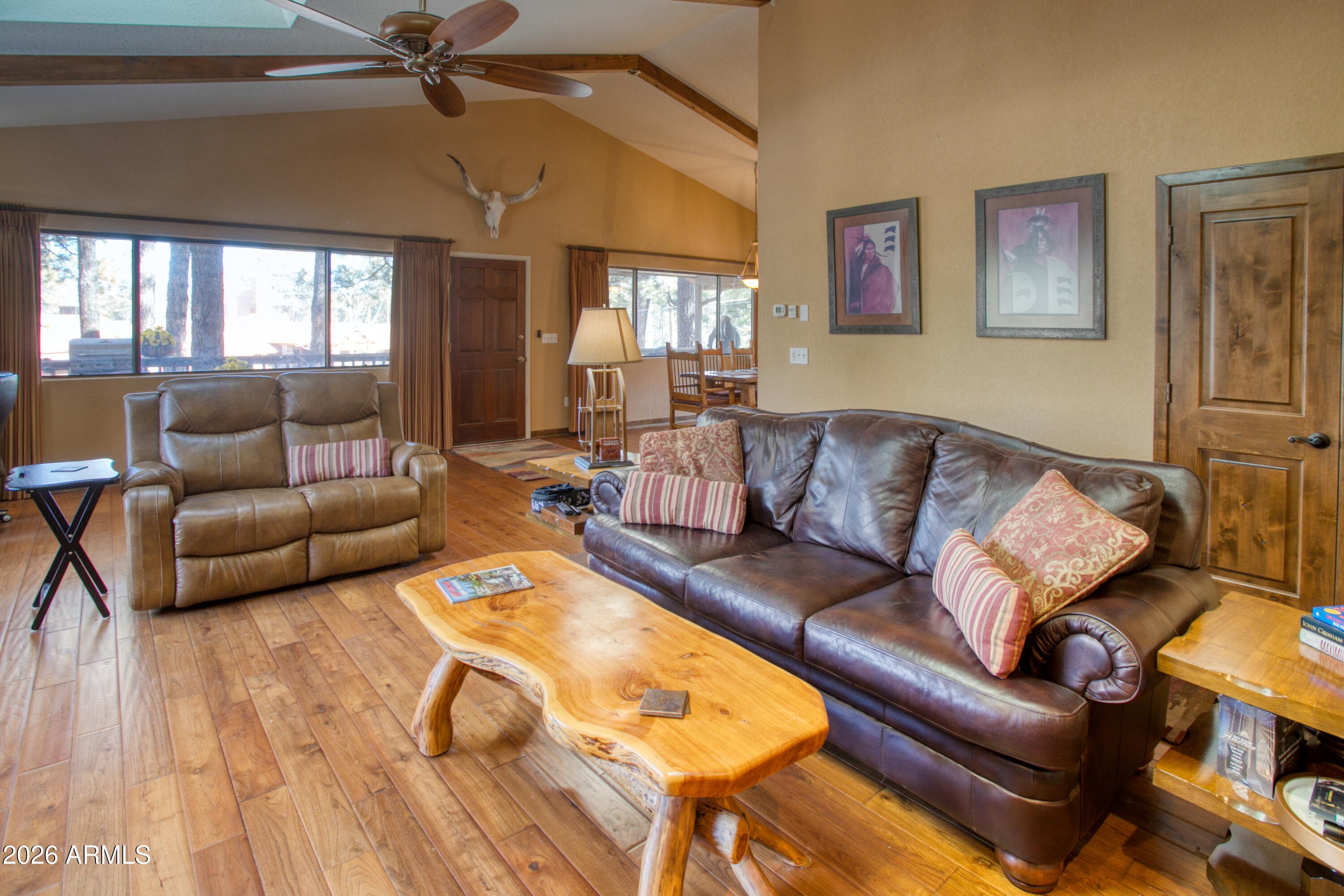 6689 COUNTRY CLUB Drive, Pinetop, AZ 85935 — photo 7 of 32