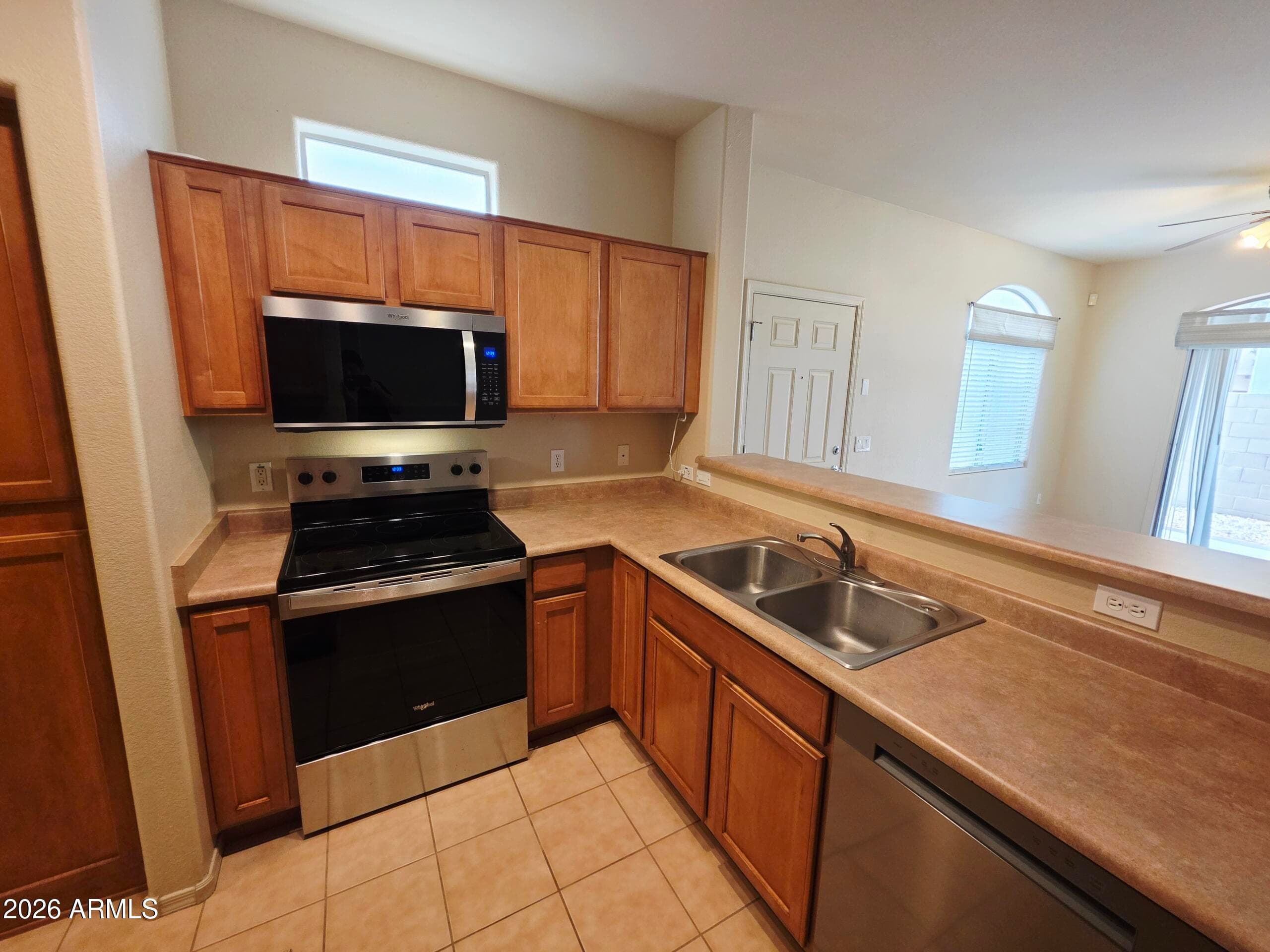 2727 N PRICE Road 35, Chandler, AZ 85224 — photo 2 of 36