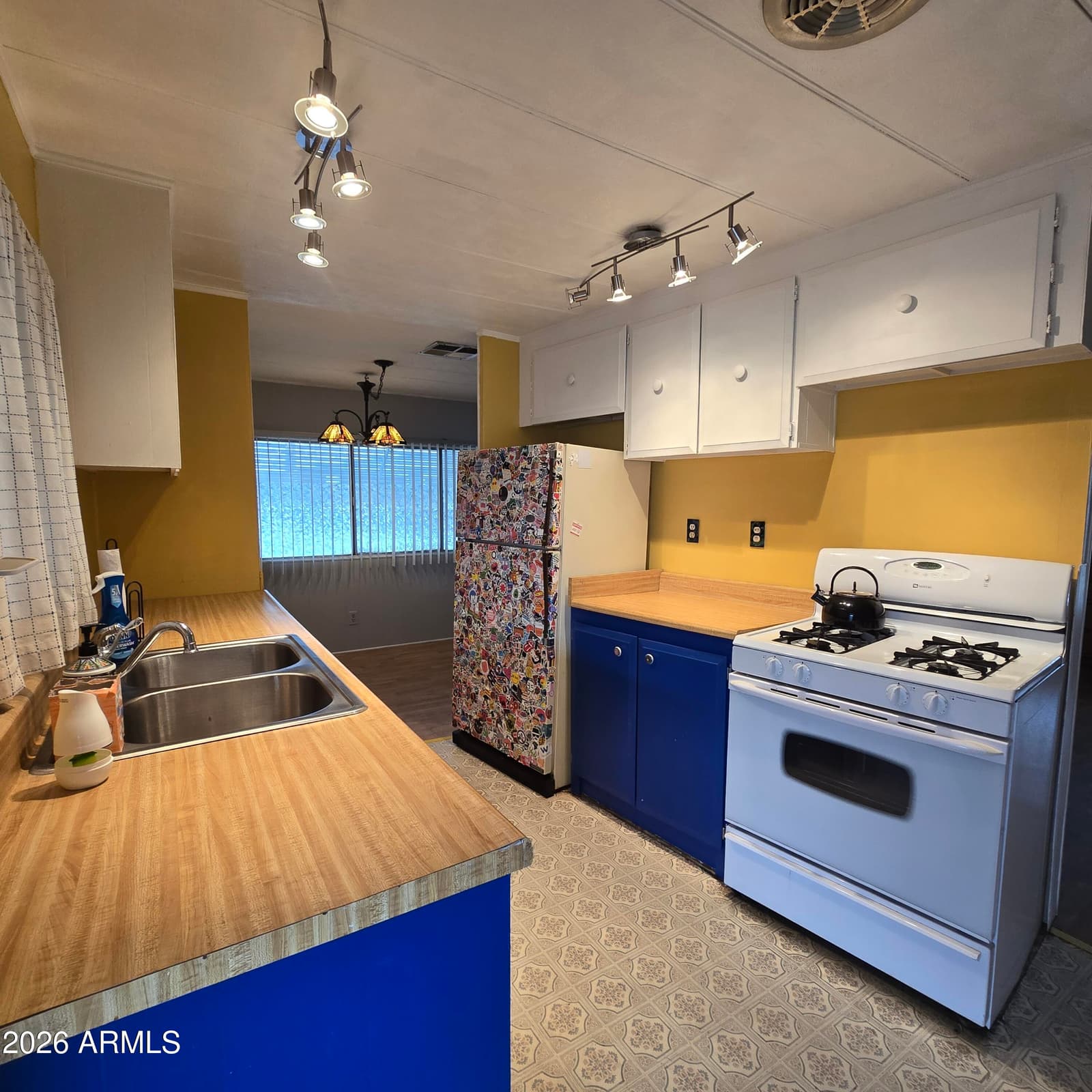 205 W BELL Road 249, Phoenix, AZ 85023 — photo 3 of 53