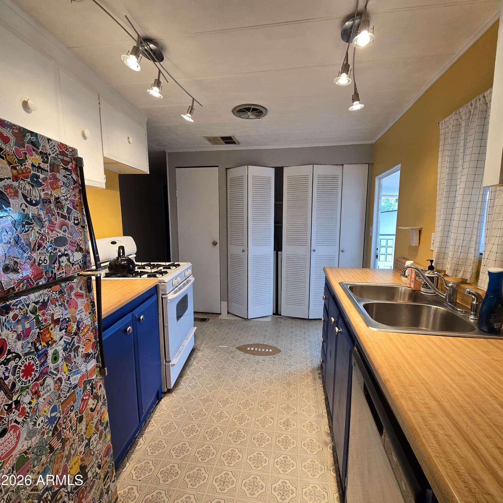 205 W BELL Road 249, Phoenix, AZ 85023 — photo 26 of 53