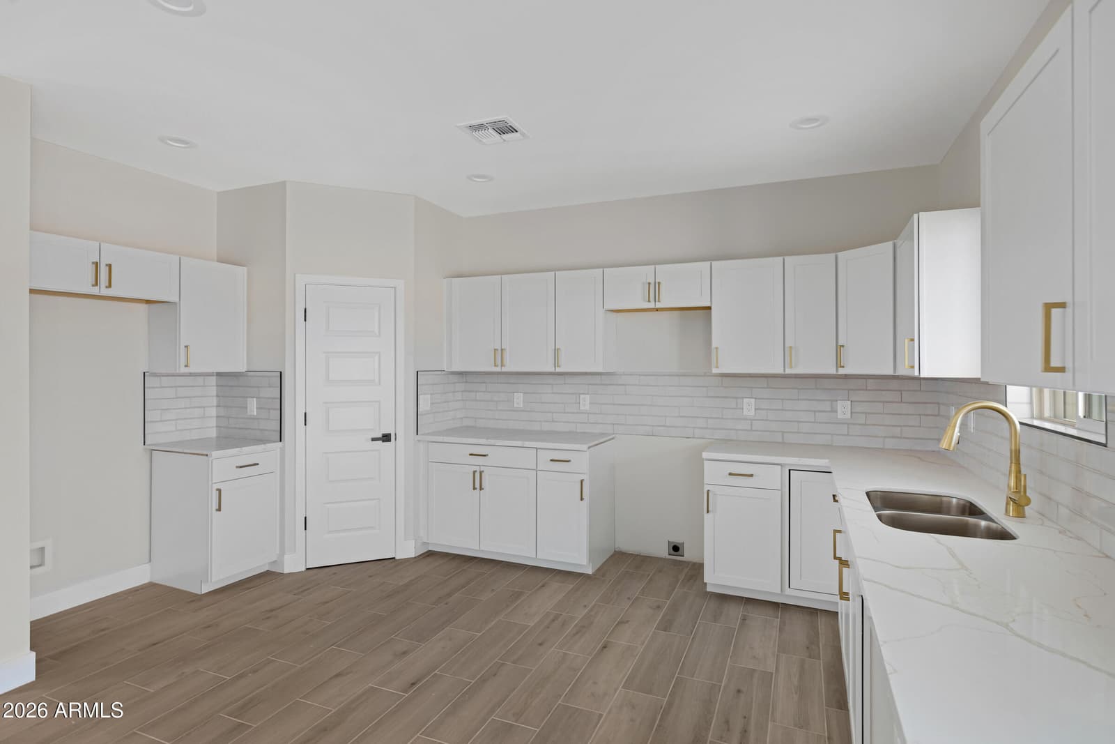 3233 N 374TH Avenue, Tonopah, AZ 85354 — photo 13 of 33