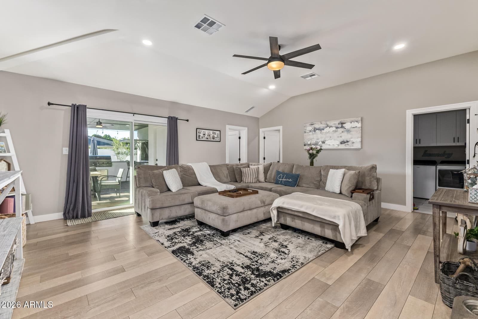 8223 E VIRGINIA Avenue, Scottsdale, AZ 85257 — photo 4 of 43