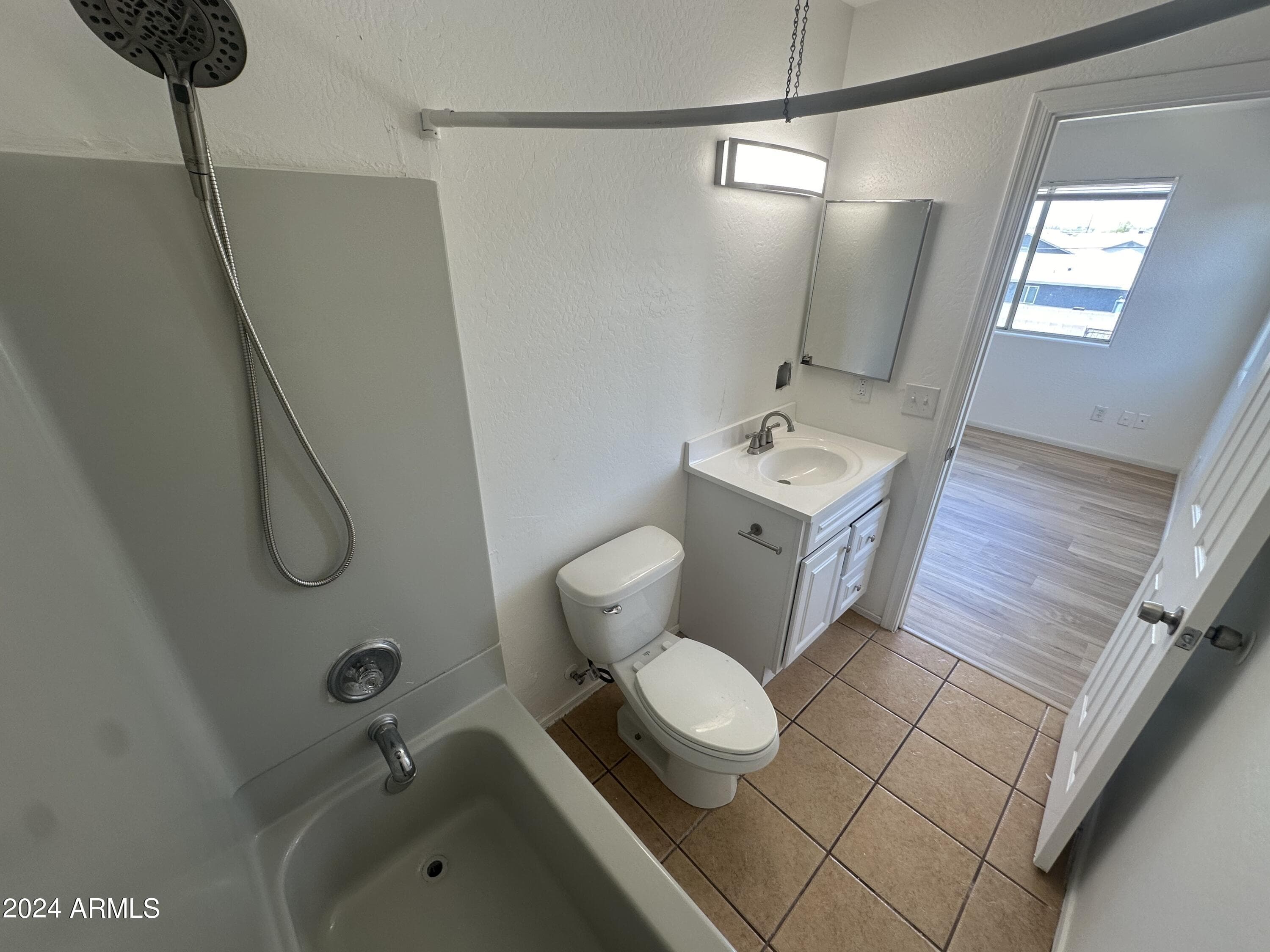 2616 E SOUTHGATE Avenue 2, Phoenix, AZ 85040 — photo 47 of 75