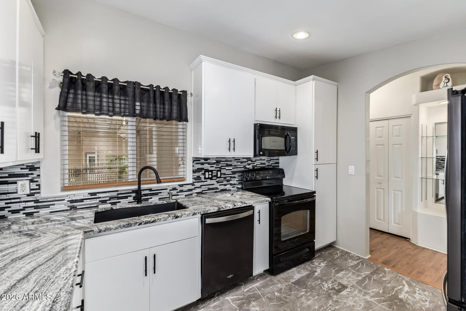 17200 W BELL Road 1048, Surprise, AZ 85374 — photo 3 of 35