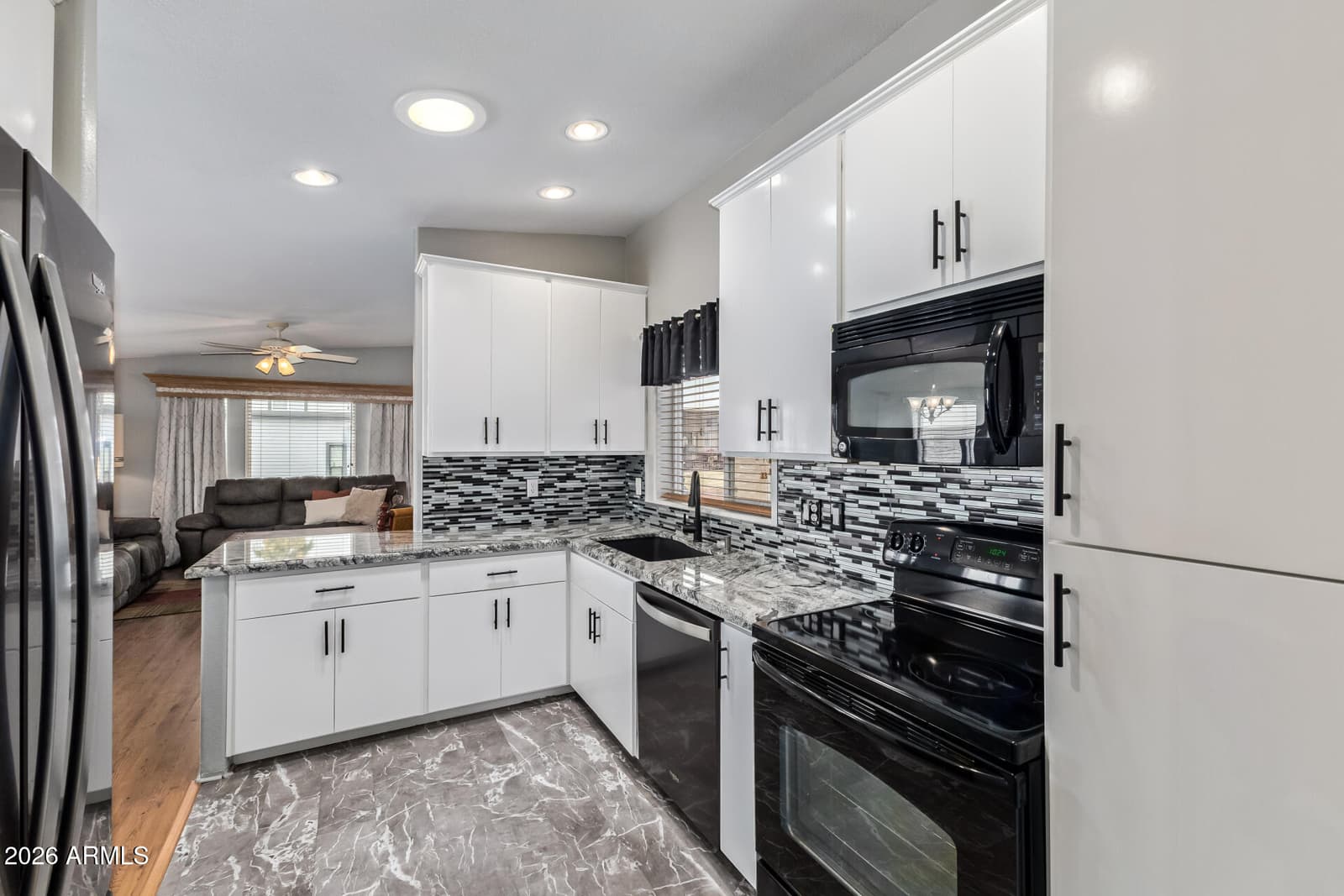 17200 W BELL Road 1048, Surprise, AZ 85374 — photo 11 of 35