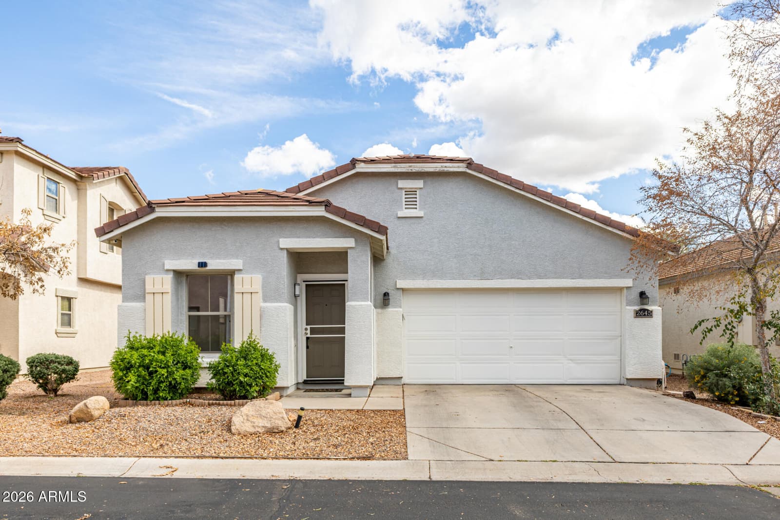 2645 S SOUTHWIND Drive, Gilbert, AZ 85295 — photo 2 of 35