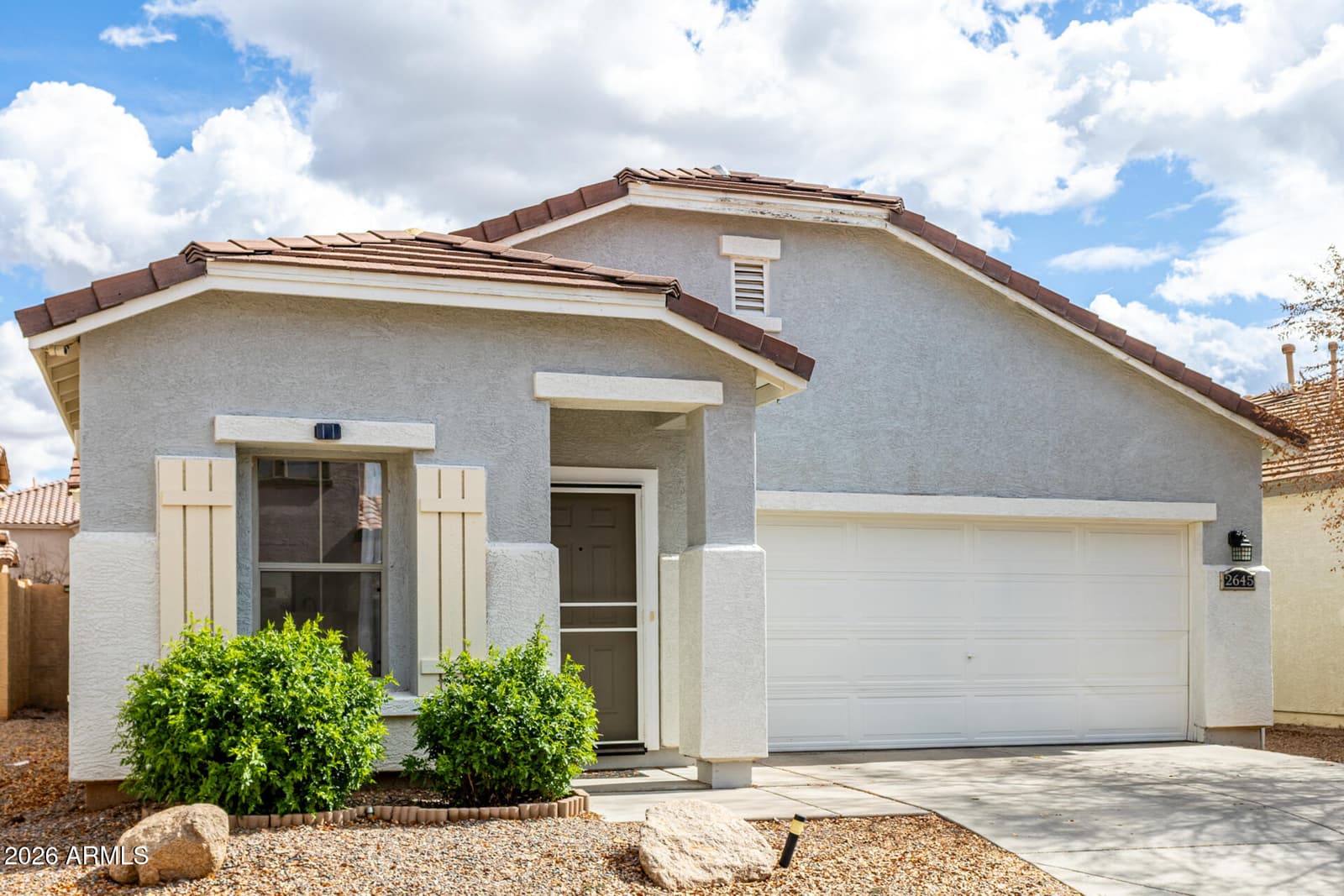 2645 S SOUTHWIND Drive, Gilbert, AZ 85295 — photo 4 of 35