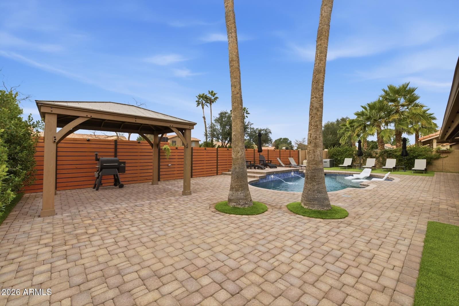 1117 W LAKERIDGE Drive, Gilbert, AZ 85233 — photo 5 of 33