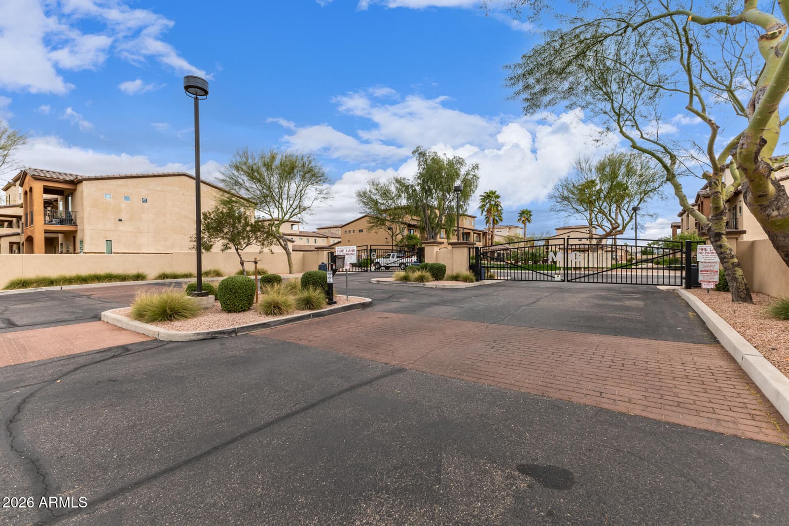 2821 S SKYLINE Drive 129, Mesa, AZ 85212 — photo 34 of 40