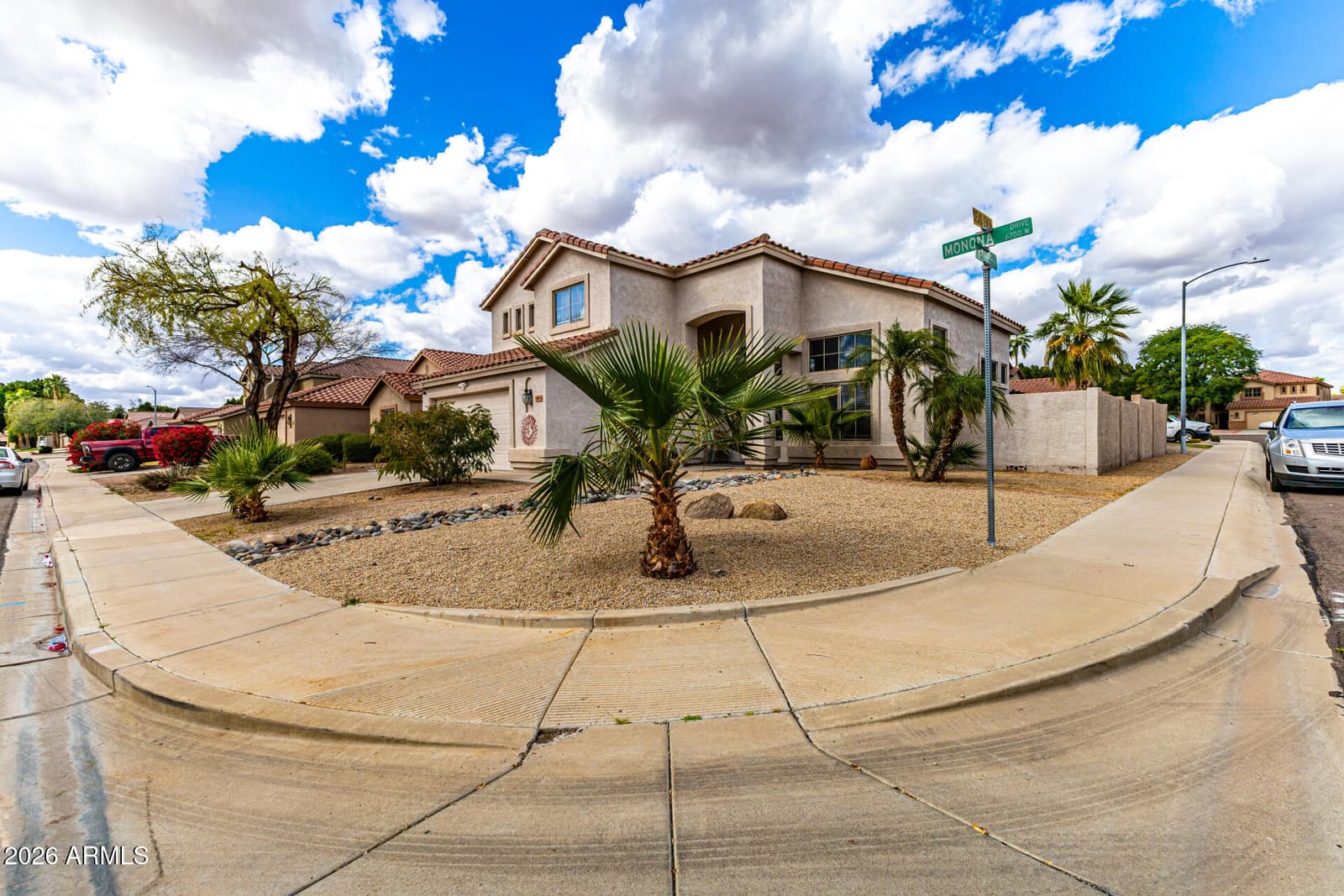 6754 W MONONA Drive, Glendale, AZ 85308 — photo 3 of 56