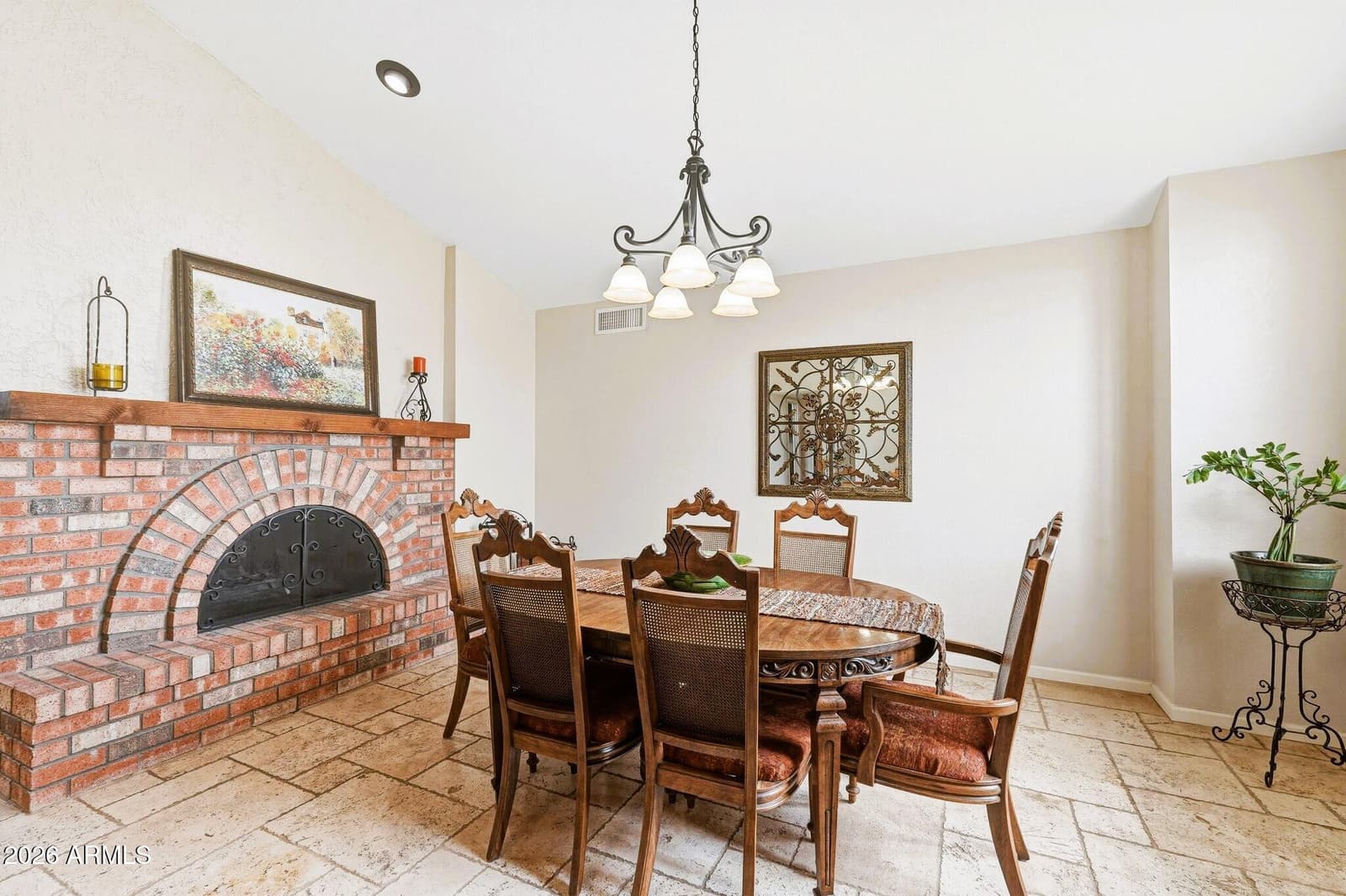 694 E WASHINGTON Avenue, Gilbert, AZ 85234 — photo 18 of 39