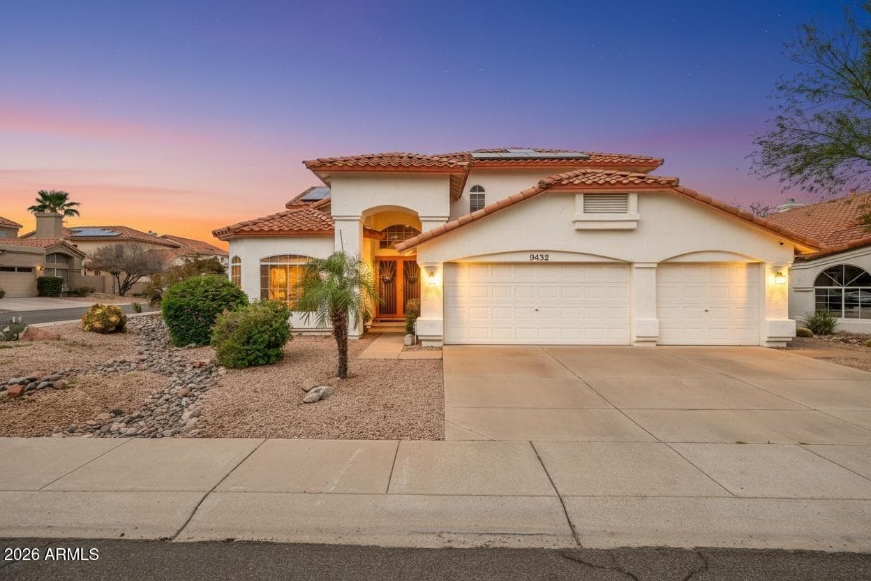 9432 E VOLTAIRE Drive, Scottsdale, AZ 85260 — photo 2 of 42