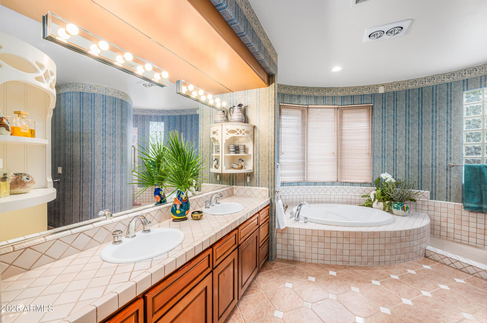 203 CALLE FRANCESCA, Sedona, AZ 86336 — photo 16 of 36