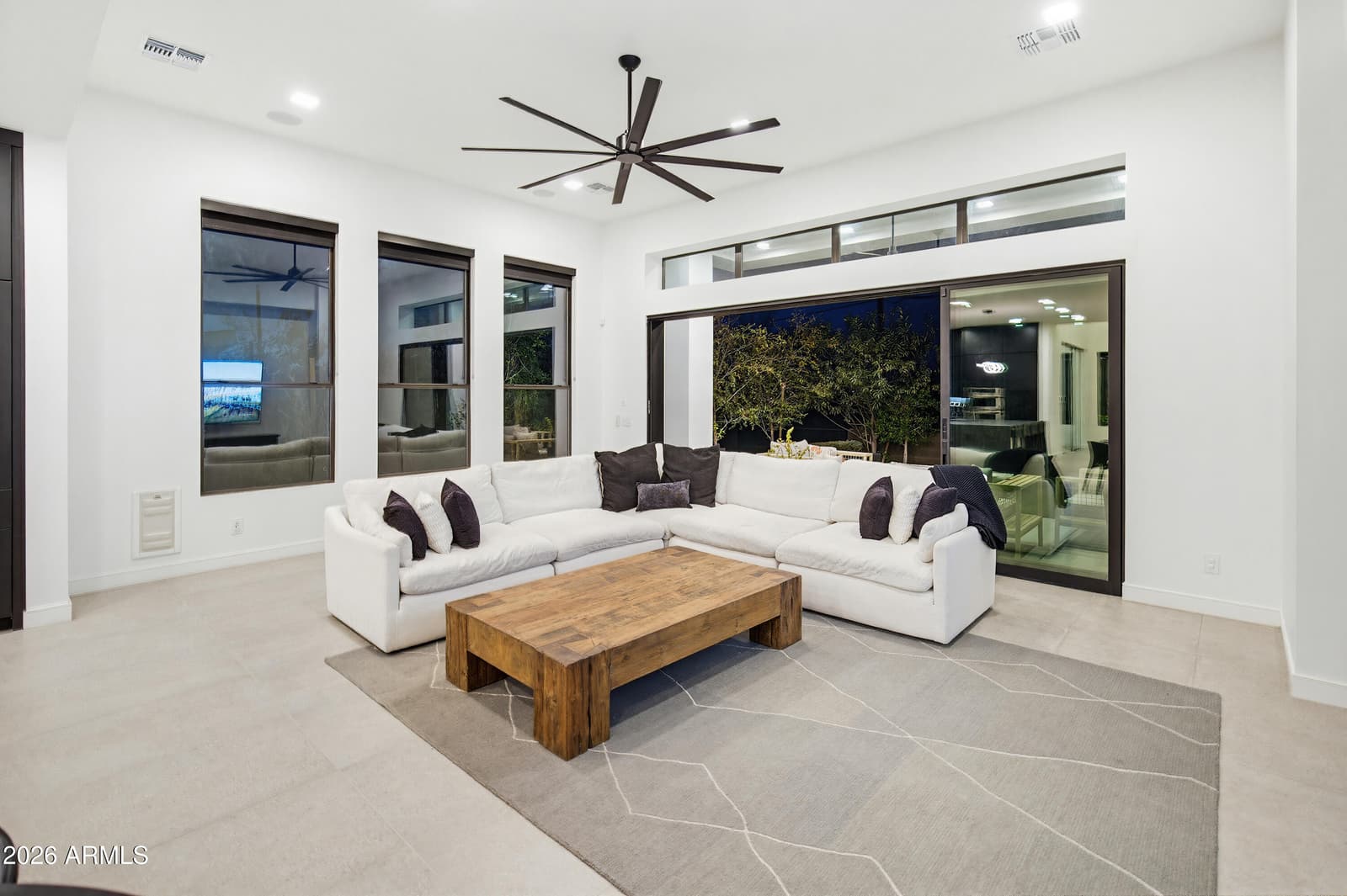 3350 E HIGHLINE CANAL Road, Phoenix, AZ 85042 — photo 26 of 93