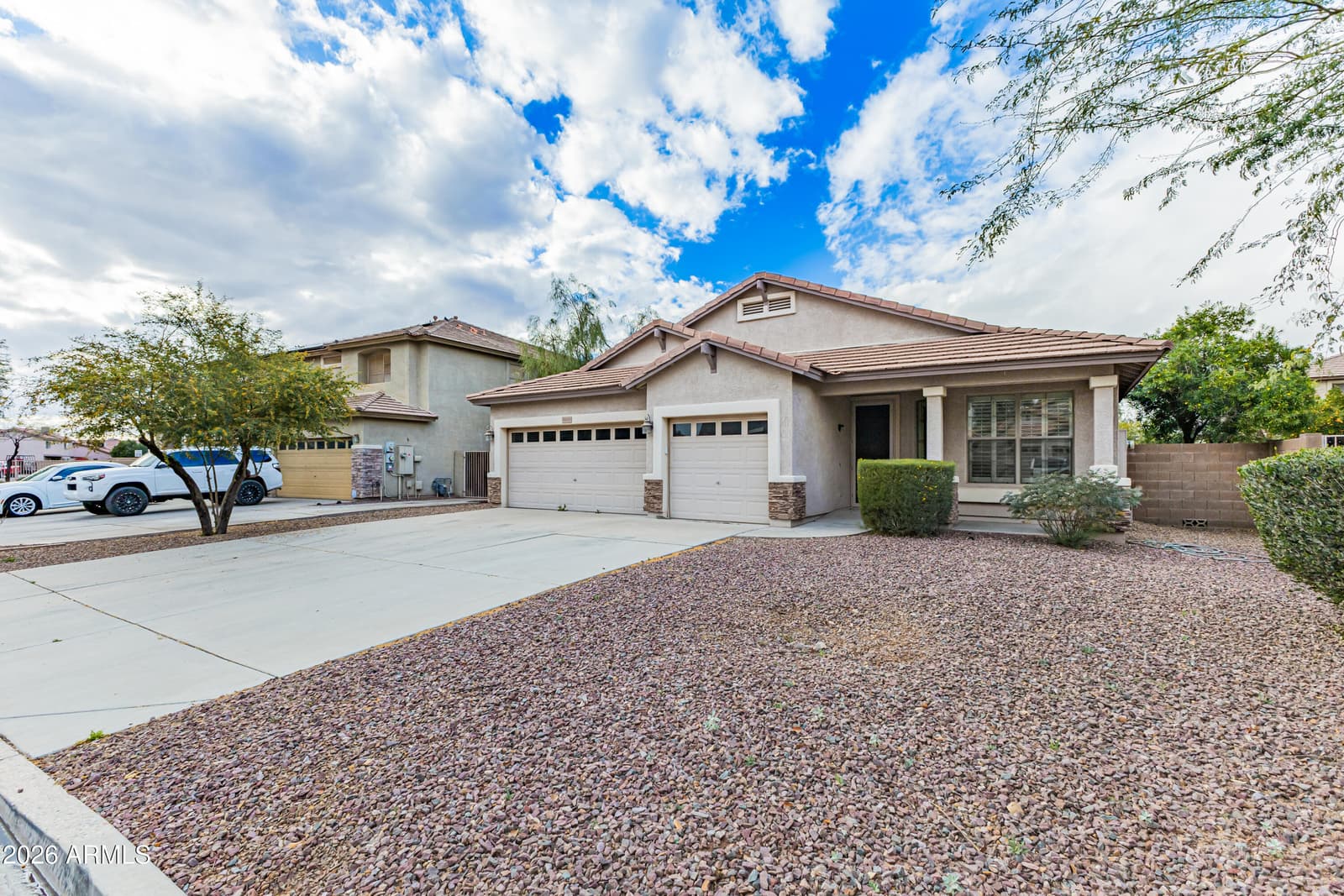 8432 W PALO VERDE Avenue, Peoria, AZ 85345