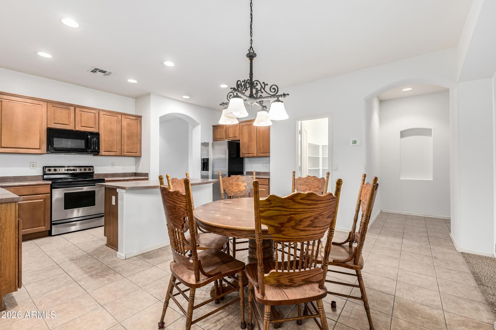 8432 W PALO VERDE Avenue, Peoria, AZ 85345 — photo 6 of 36