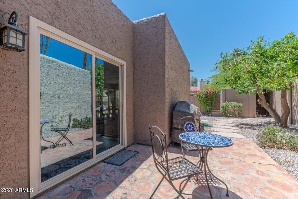 7302 E ROSE Lane, Scottsdale, AZ 85250 — photo 15 of 36