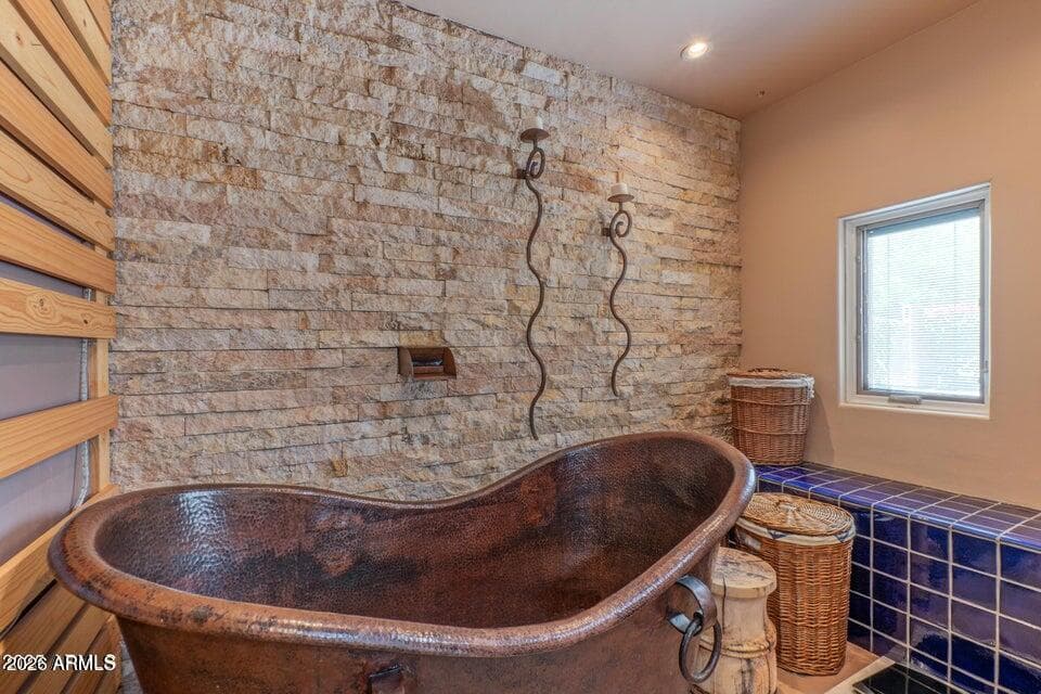 7302 E ROSE Lane, Scottsdale, AZ 85250 — photo 23 of 36