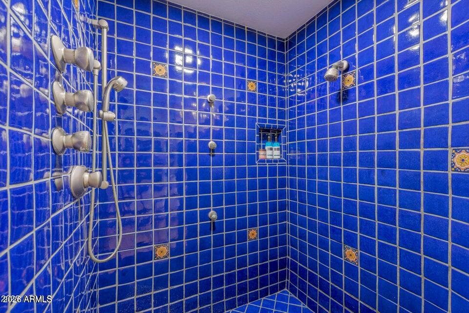 7302 E ROSE Lane, Scottsdale, AZ 85250 — photo 25 of 36