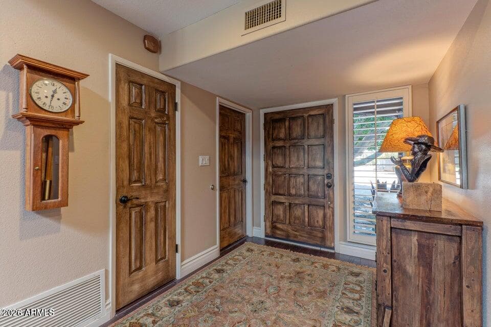 7302 E ROSE Lane, Scottsdale, AZ 85250 — photo 3 of 36