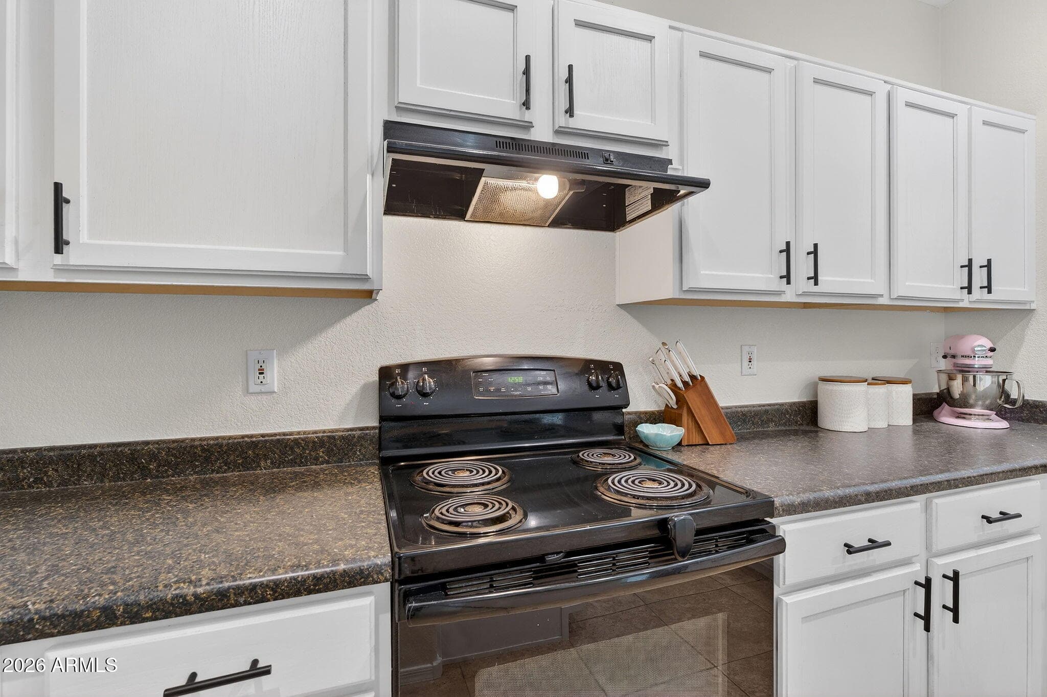 1054 E PRESS Road, San Tan Valley, AZ 85140 — photo 11 of 59