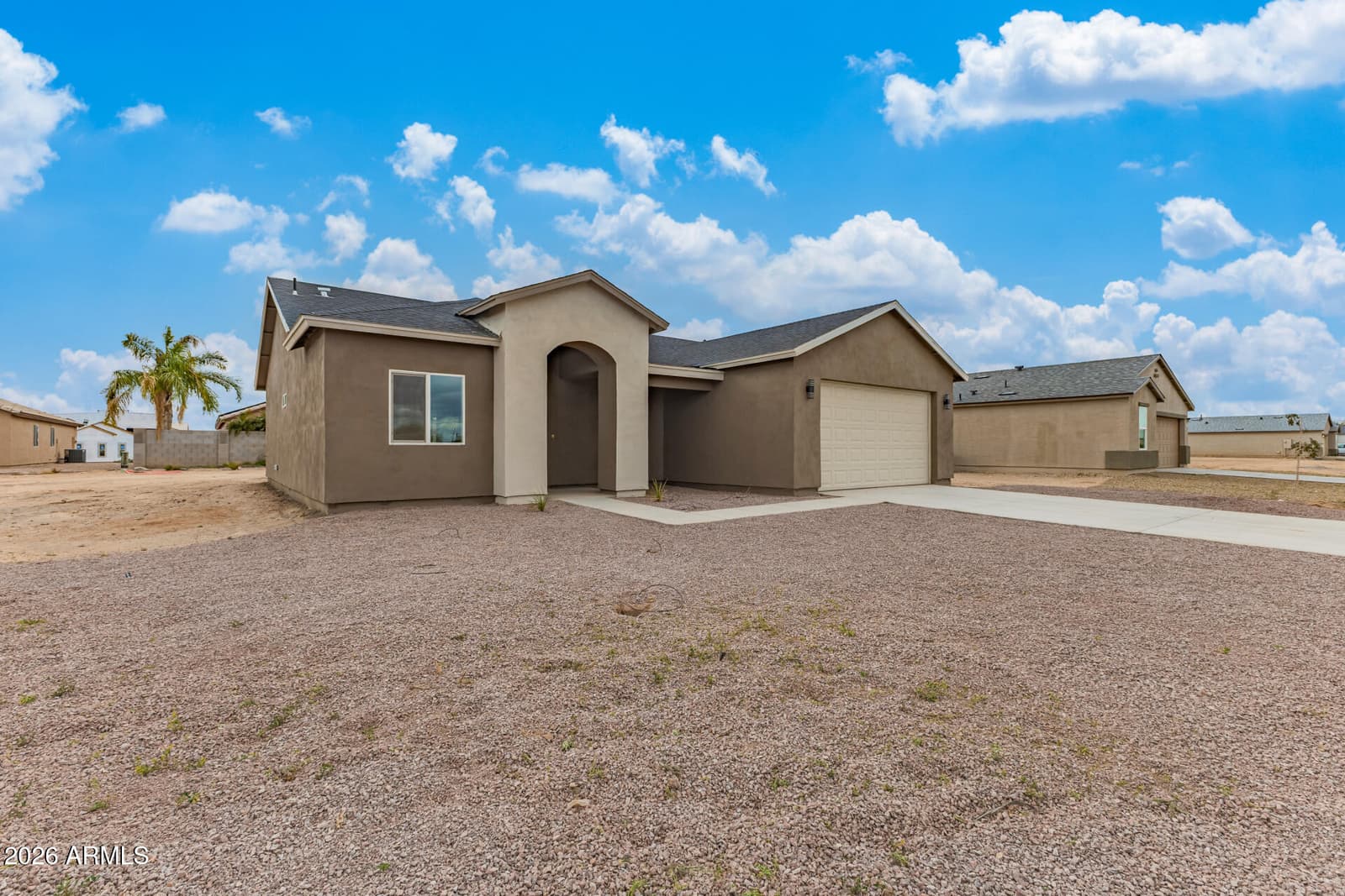 15532 S PATAGONIA Road, Arizona City, AZ 85123 — photo 2 of 27