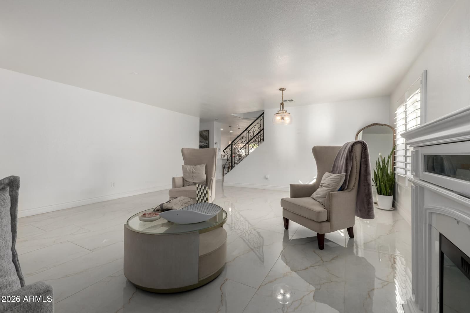 5702 W Windrose Drive, Glendale, AZ 85304 — photo 10 of 68