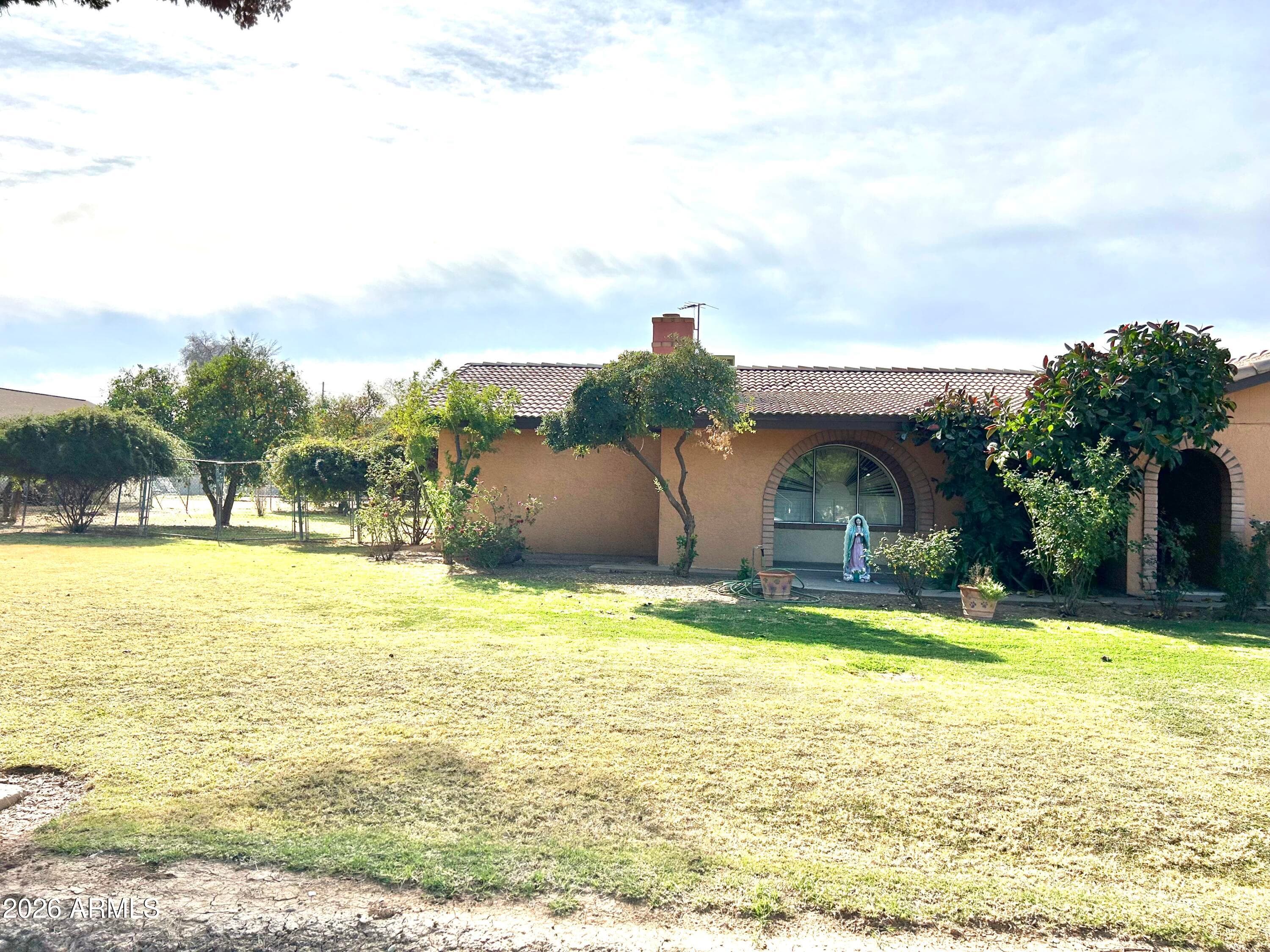 10517 W CATALINA Drive, Avondale, AZ 85392 — photo 3 of 62