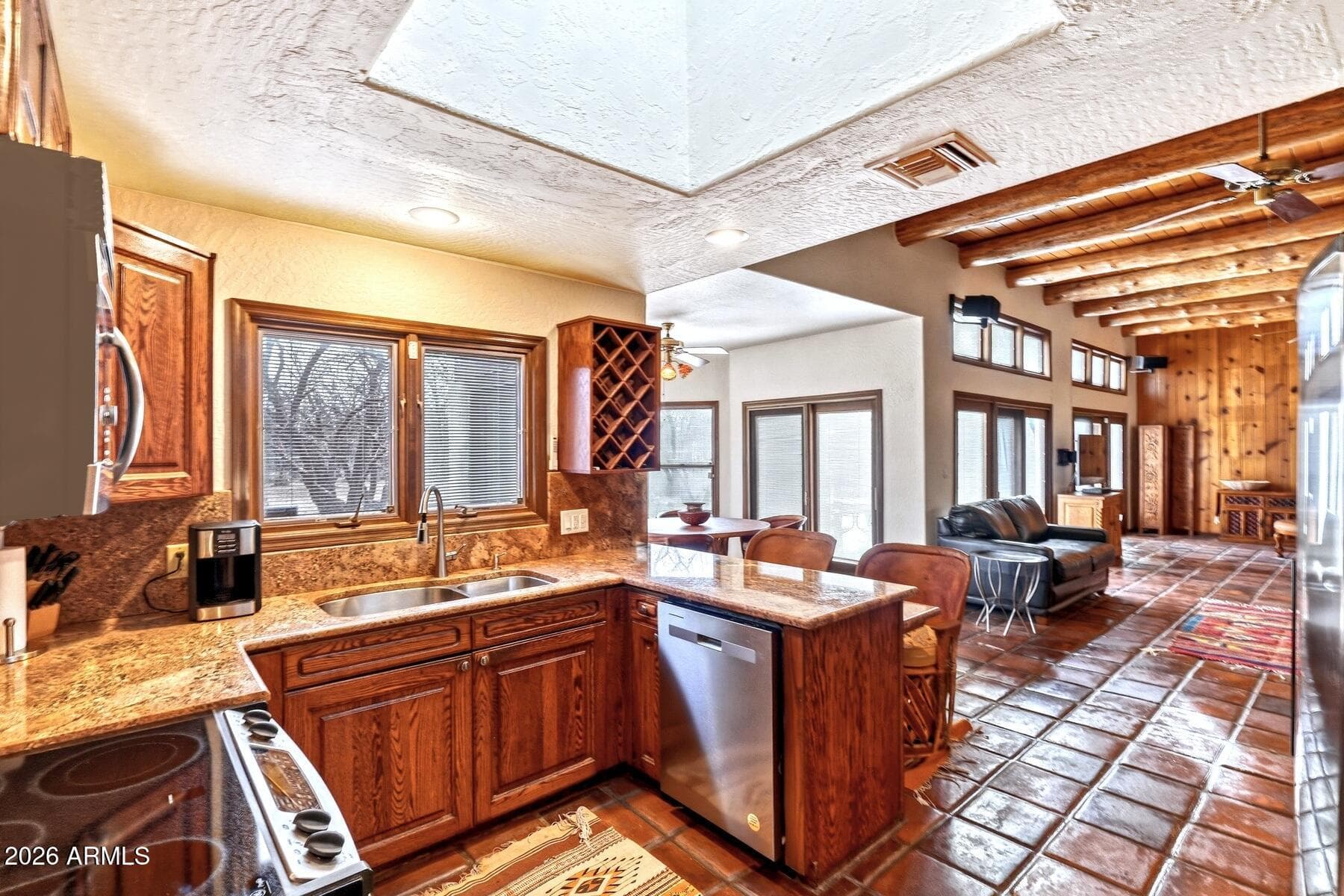 1366 E COTTONWOOD Lane, Huachuca City, AZ 85616 — photo 17 of 76