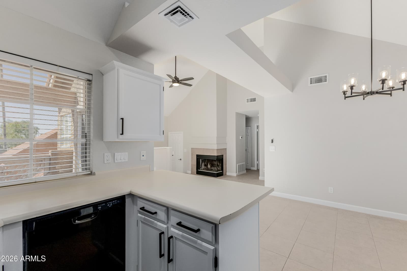 1633 E LAKESIDE Drive 35, Gilbert, AZ 85234 — photo 6 of 38