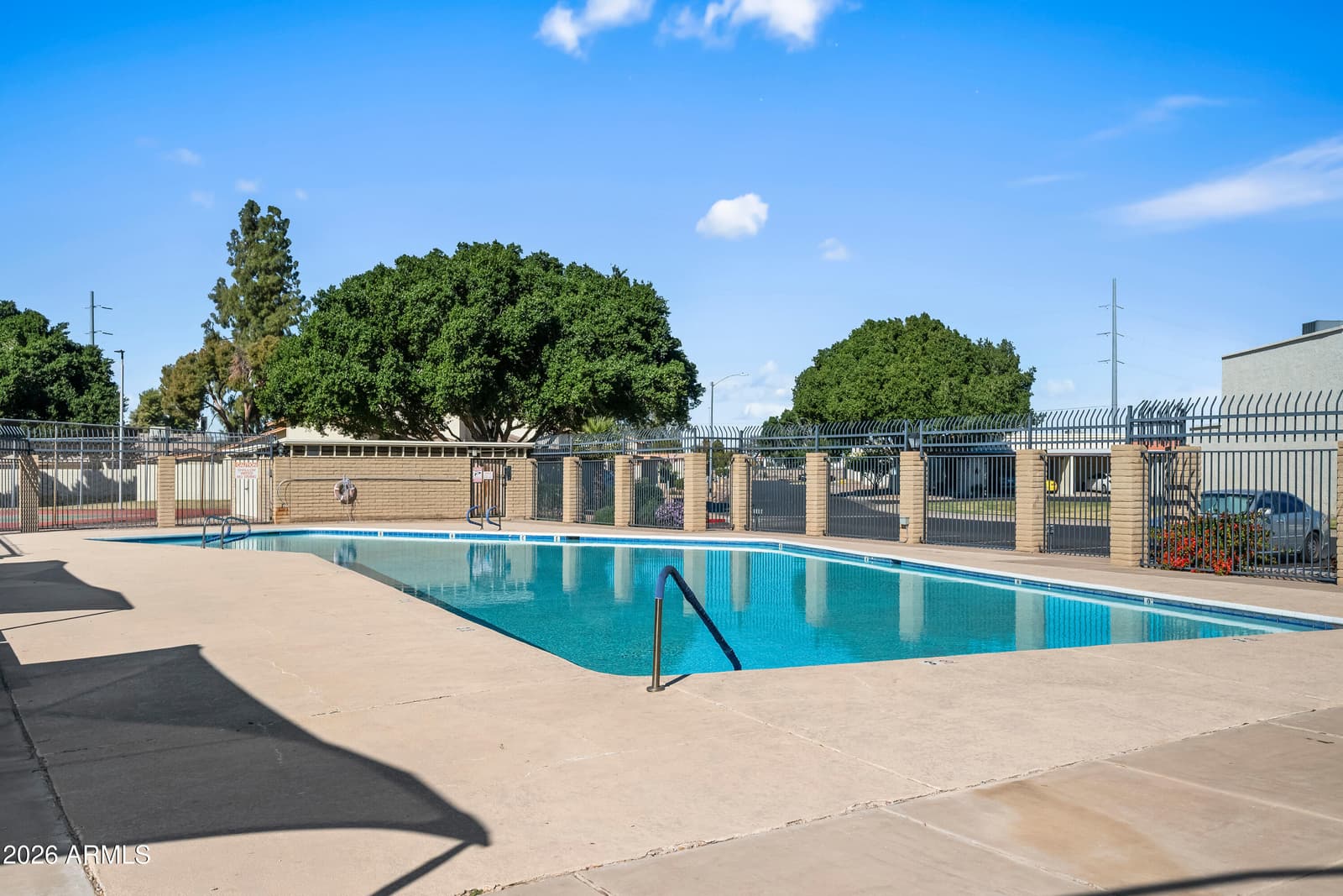 2355 W VOLTAIRE Avenue, Phoenix, AZ 85029 — photo 18 of 23