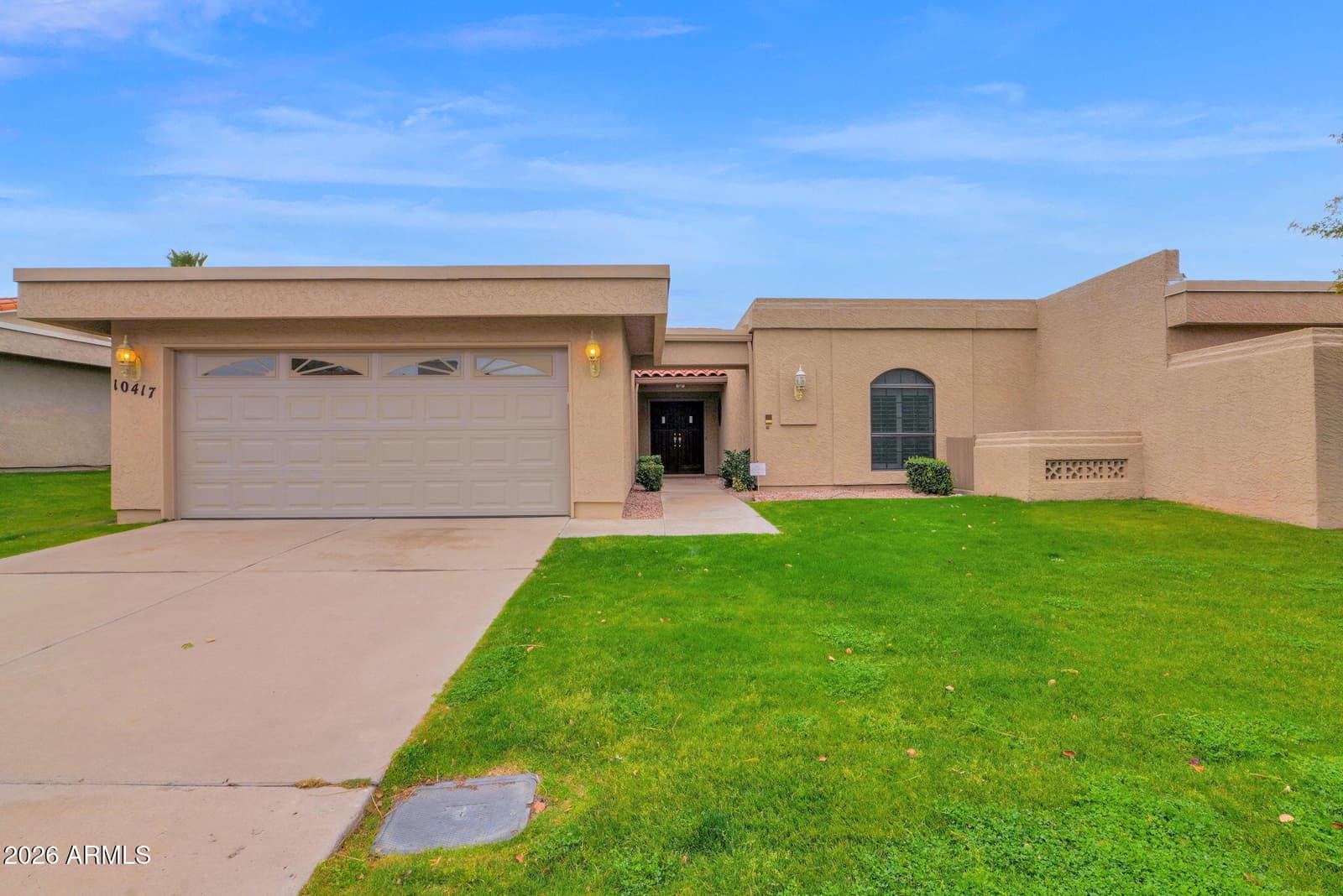 10417 E CINNABAR Avenue, Scottsdale, AZ 85258 — photo 1 of 38