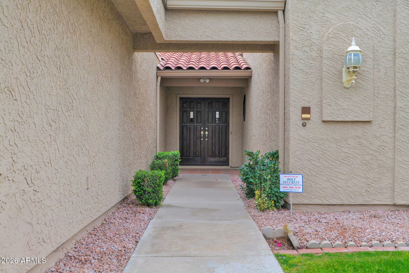 10417 E CINNABAR Avenue, Scottsdale, AZ 85258 — photo 4 of 38