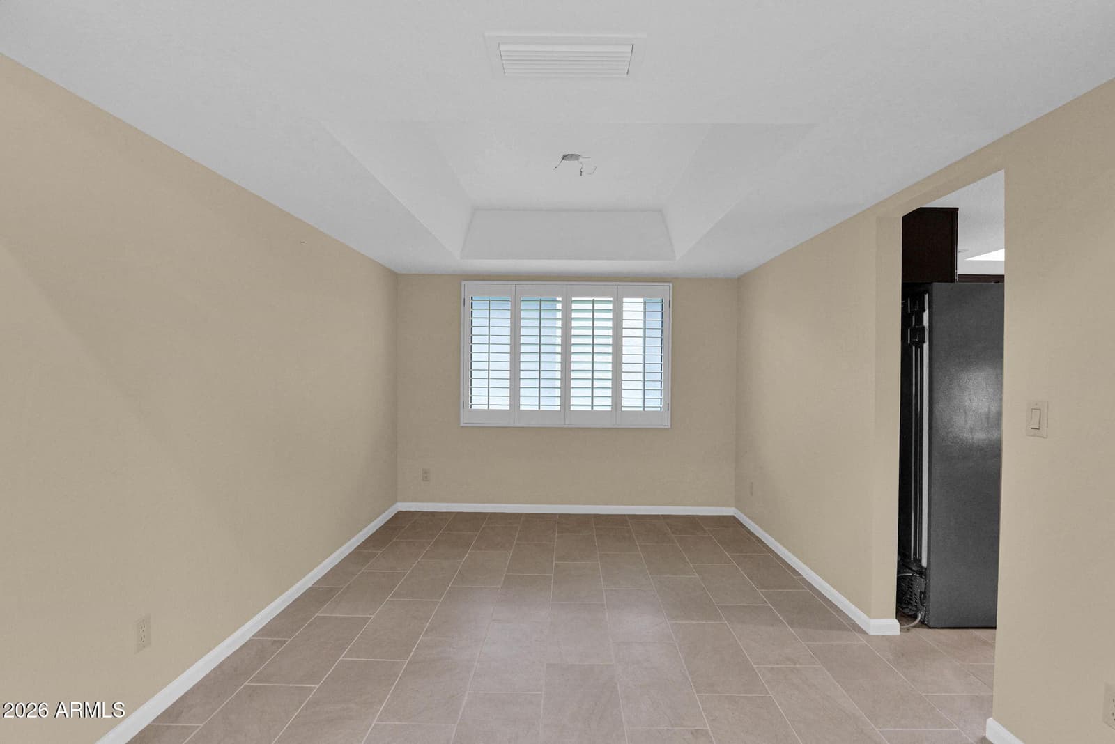10417 E CINNABAR Avenue, Scottsdale, AZ 85258 — photo 11 of 38