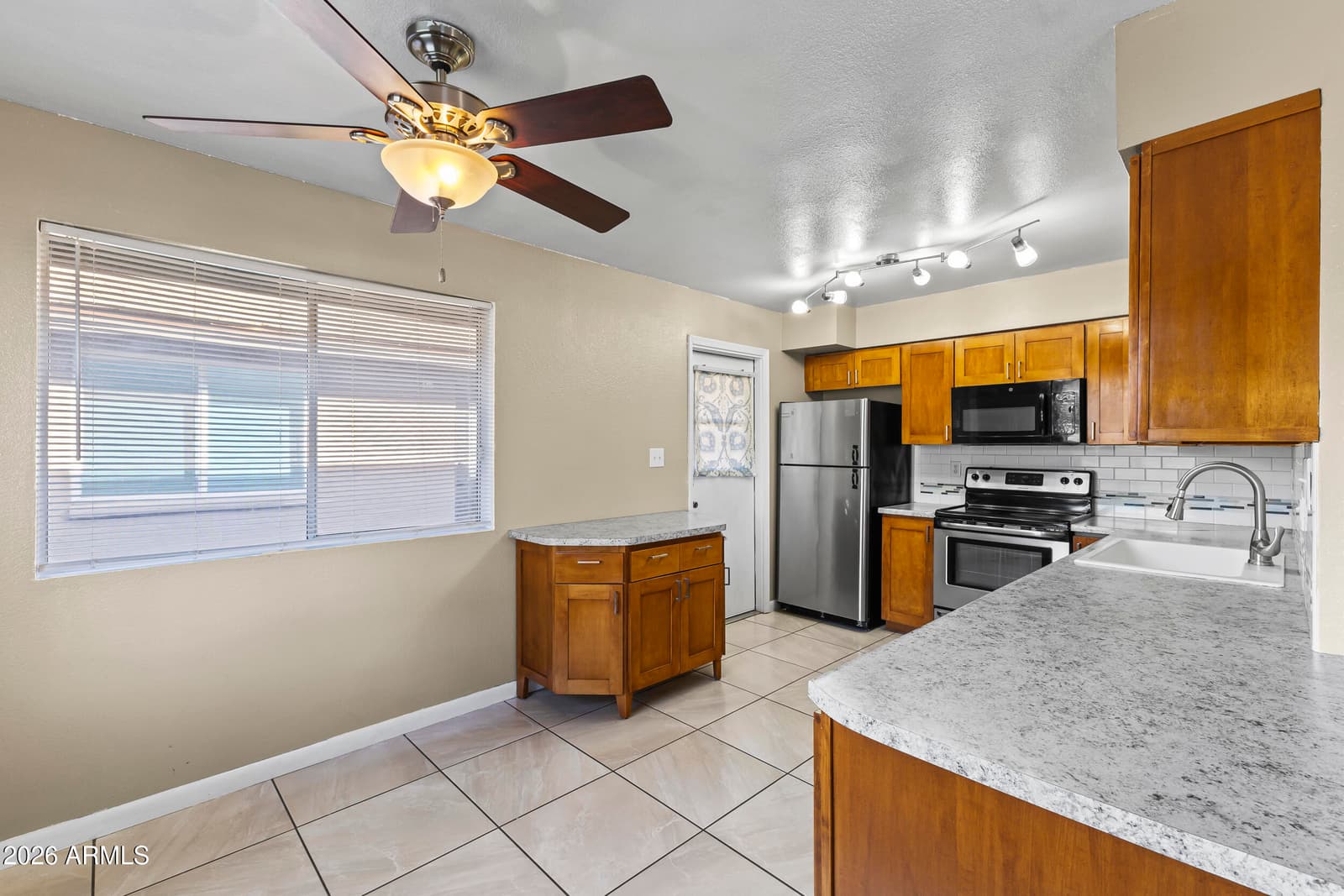 2015 E Southern Avenue 22, Tempe, AZ 85282 — photo 6 of 34