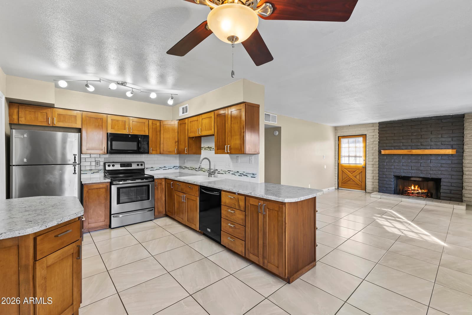 2015 E Southern Avenue 22, Tempe, AZ 85282 — photo 2 of 34