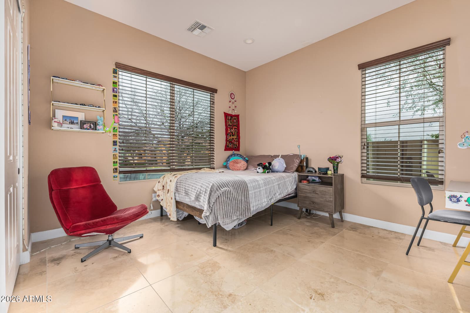 3139 E HARWELL Road, Phoenix, AZ 85042 — photo 24 of 45