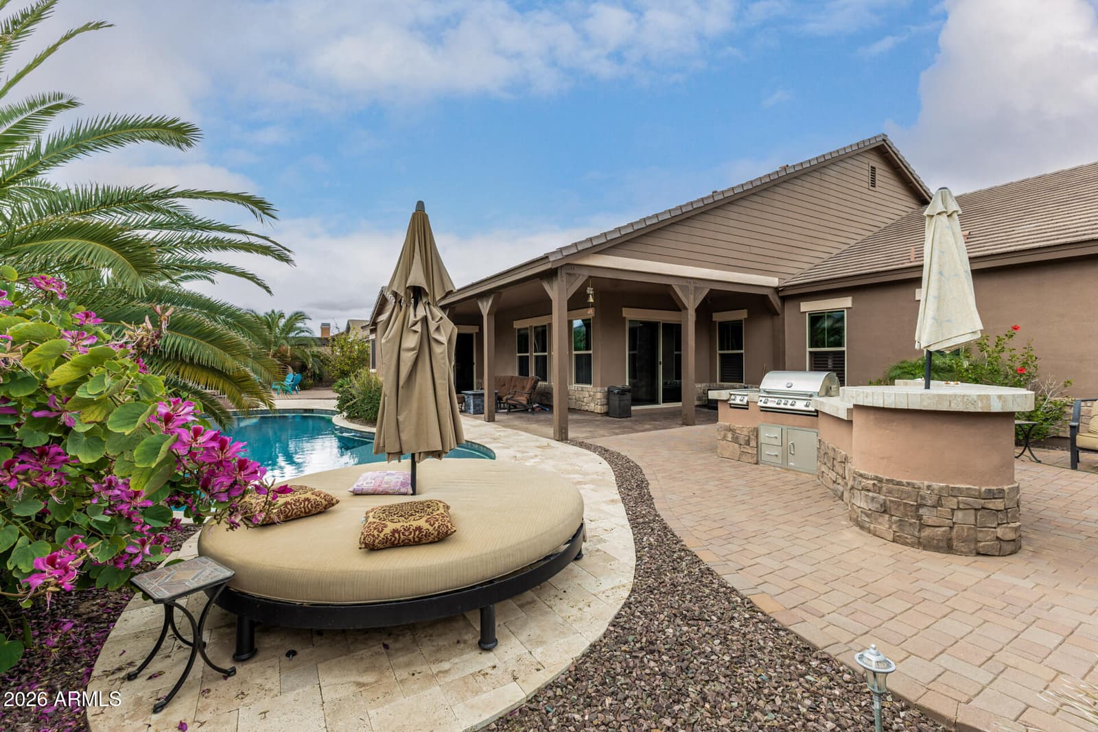 3139 E HARWELL Road, Phoenix, AZ 85042 — photo 40 of 45