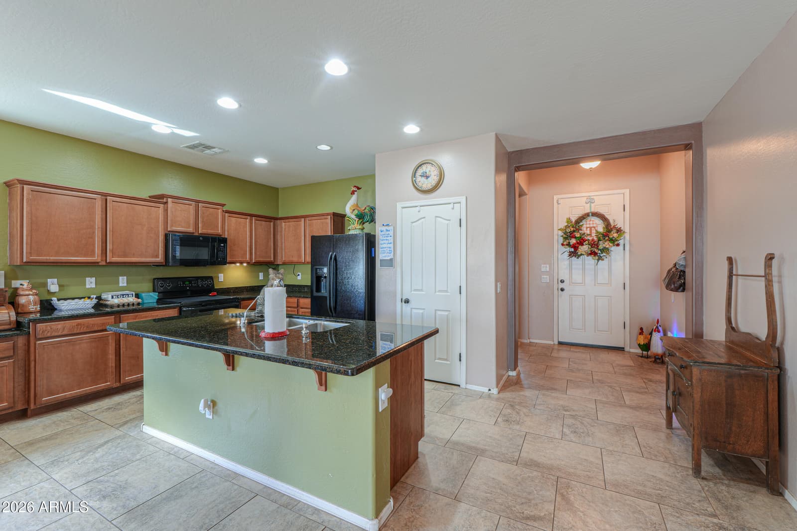 1766 N WILDFLOWER Lane, Casa Grande, AZ 85122 — photo 9 of 43
