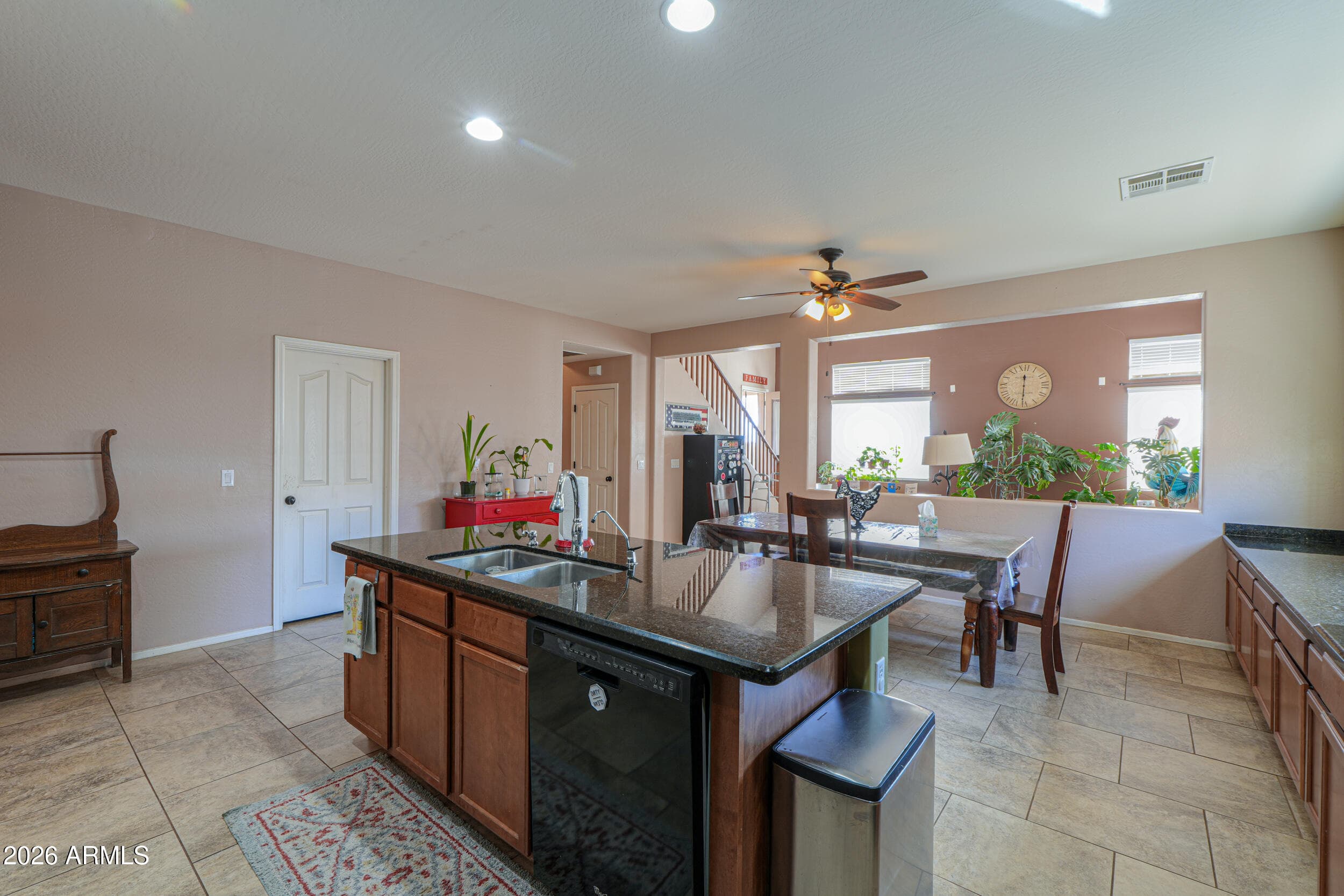 1766 N WILDFLOWER Lane, Casa Grande, AZ 85122 — photo 11 of 43