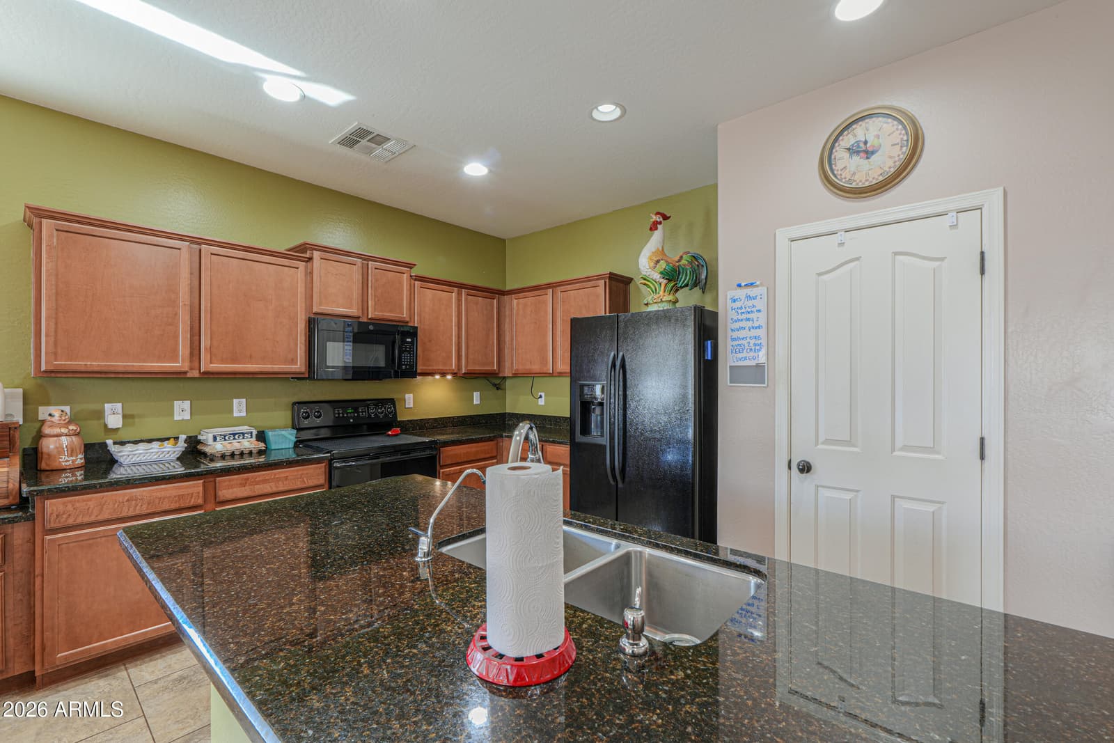 1766 N WILDFLOWER Lane, Casa Grande, AZ 85122 — photo 12 of 43