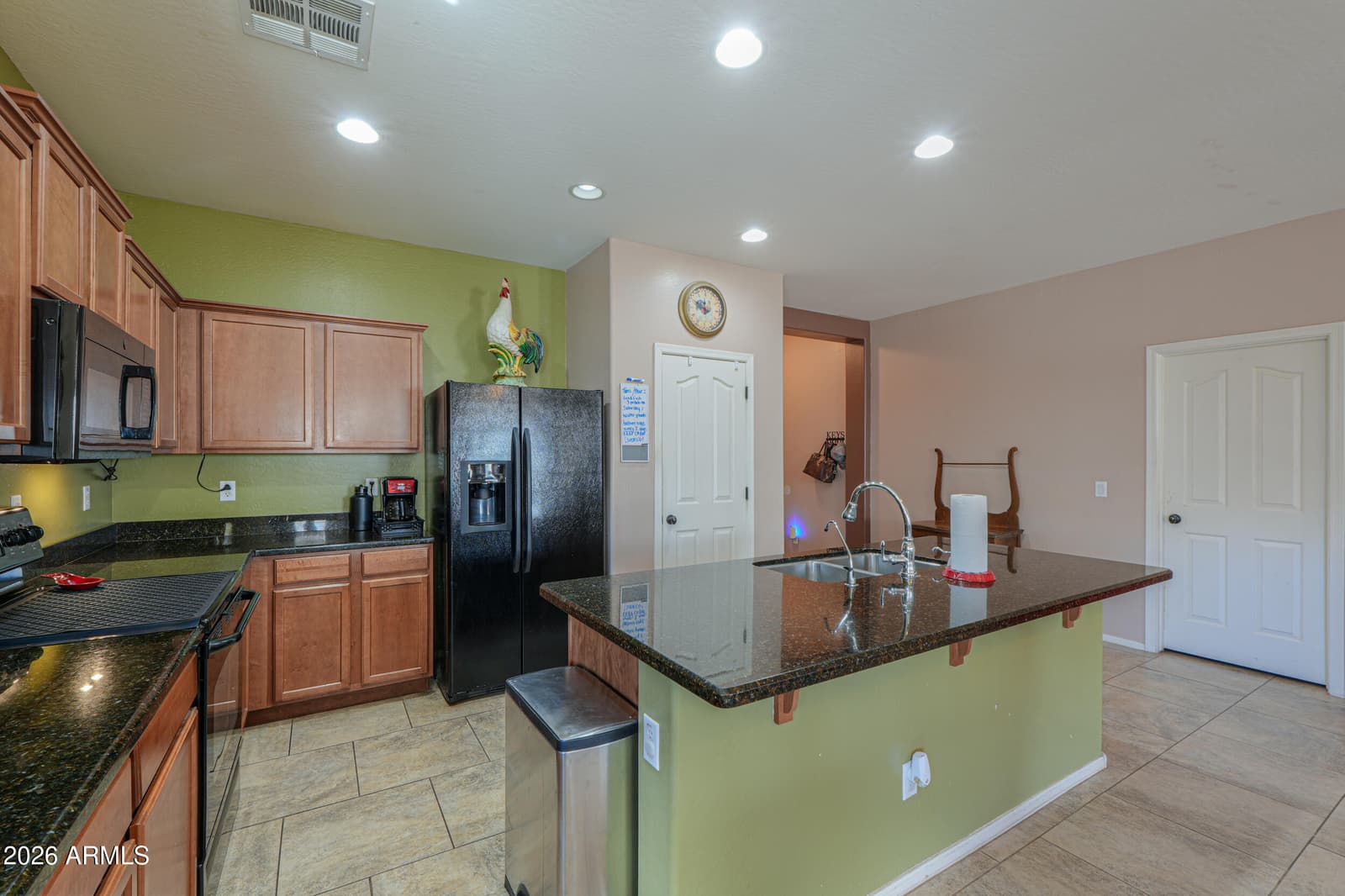 1766 N WILDFLOWER Lane, Casa Grande, AZ 85122 — photo 13 of 43