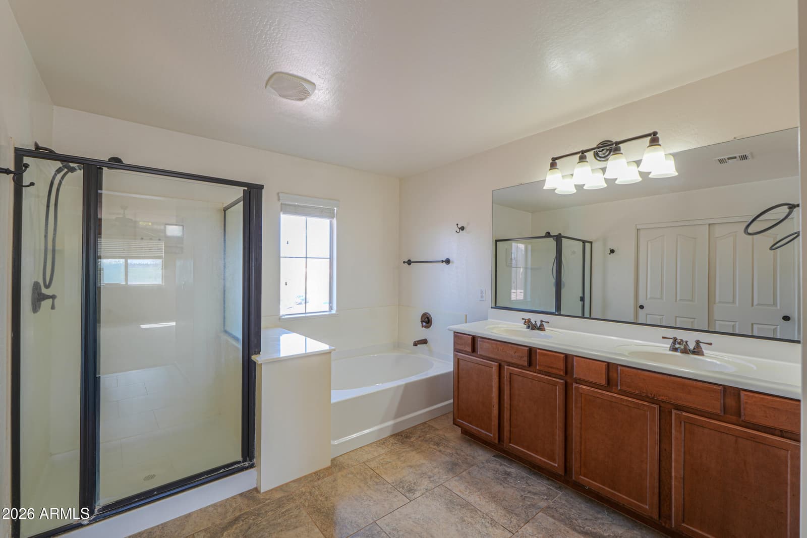 1766 N WILDFLOWER Lane, Casa Grande, AZ 85122 — photo 35 of 43